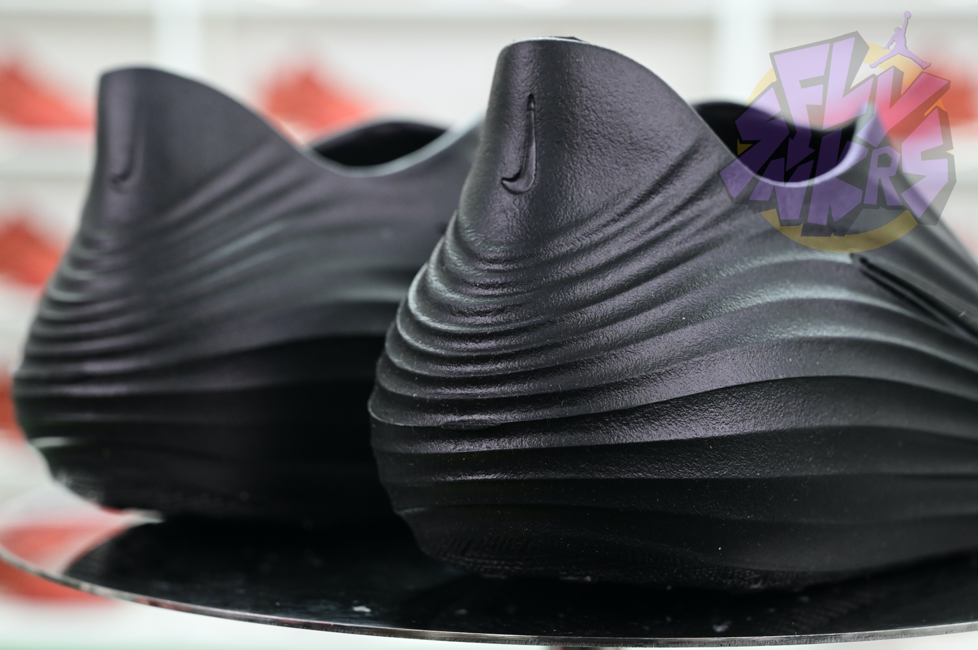 Nike ReactX Rejuven8 HV5060-001