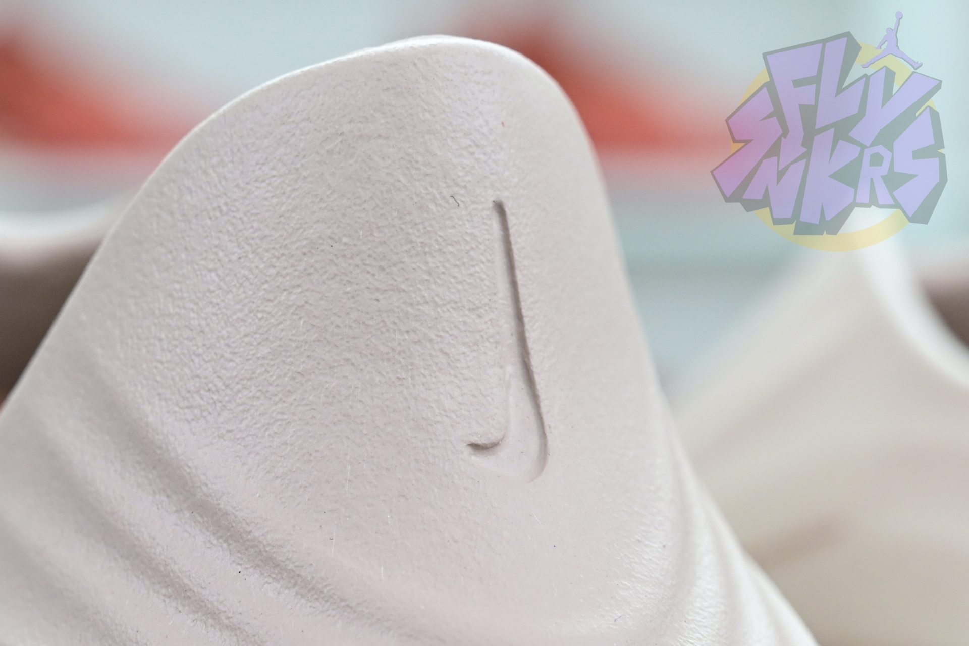 Nike ReactX Rejuven8 Light Orewood Brown HV5060-100