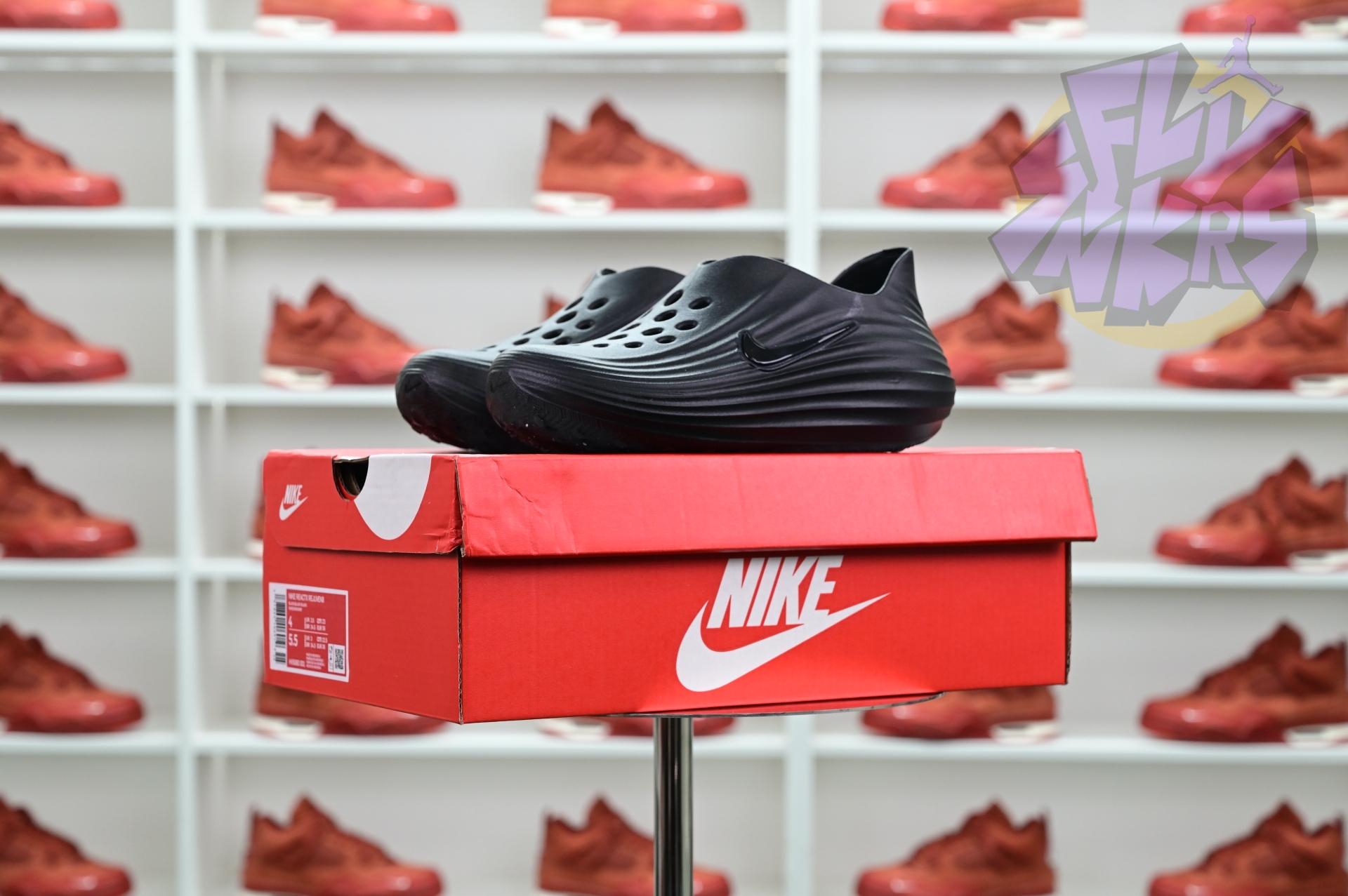 Nike ReactX Rejuven8 HV5060-001