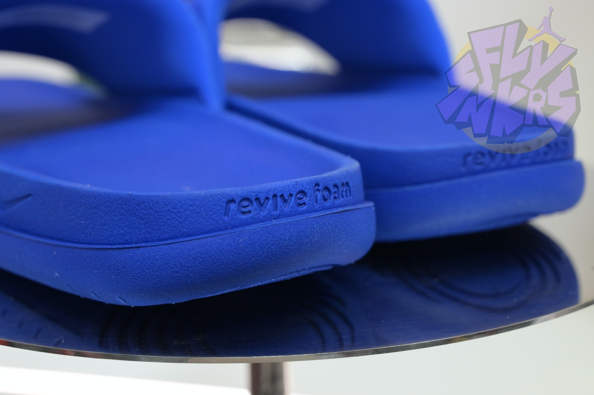 Nike Kobe Offcourt Slides  IP2870-400