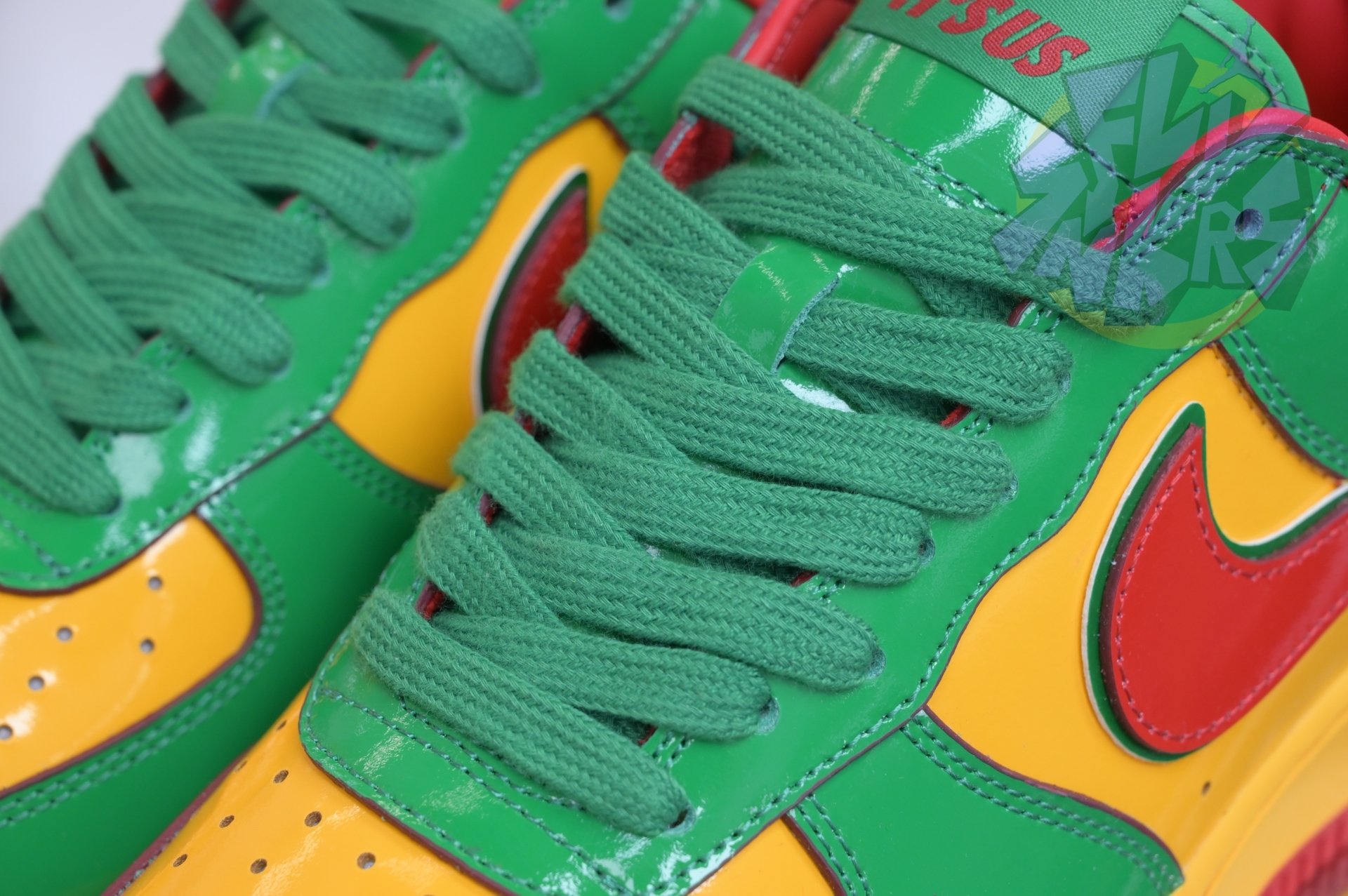 Nike Air Force 1 IH4383-300