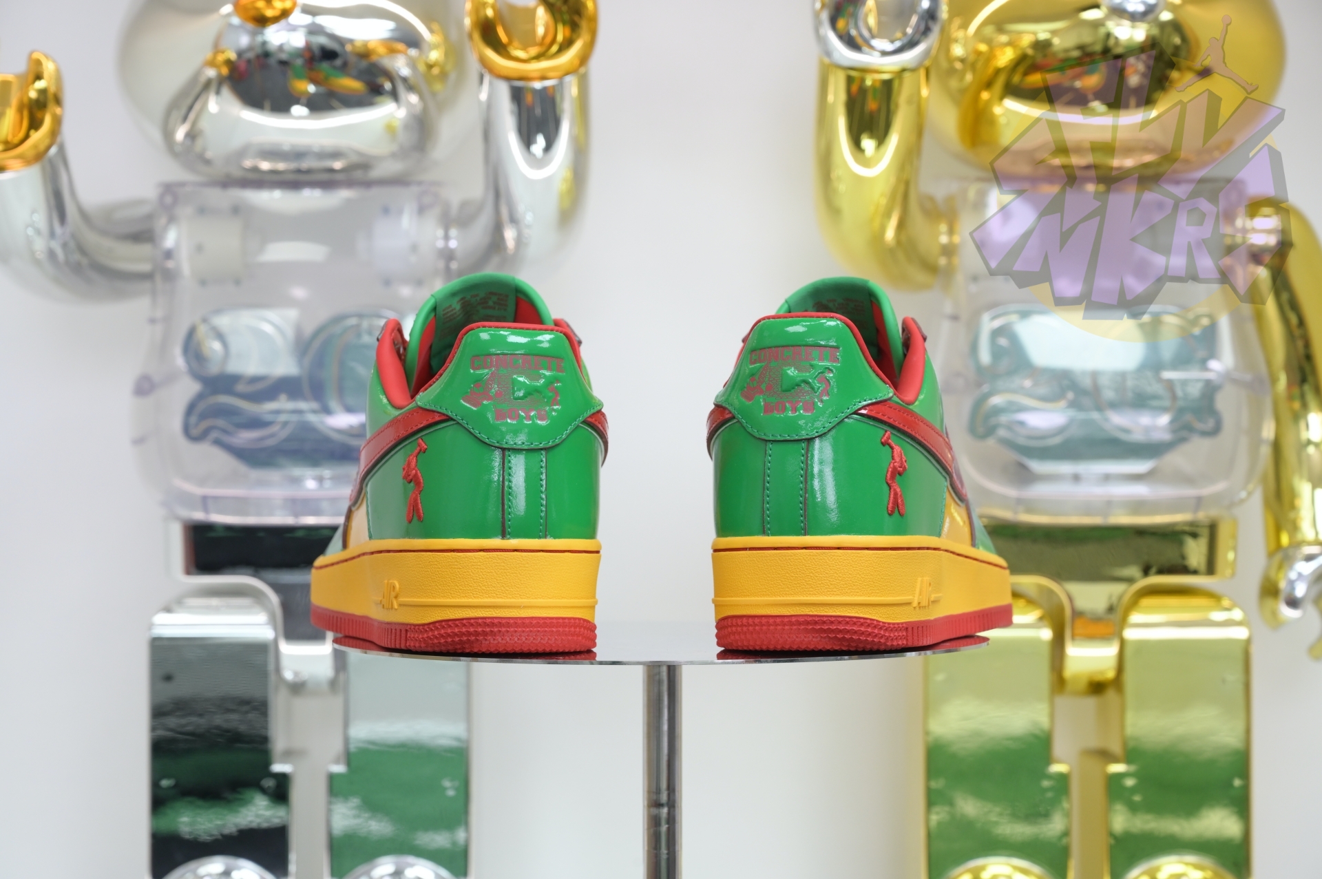 Nike Air Force 1 IH4383-300