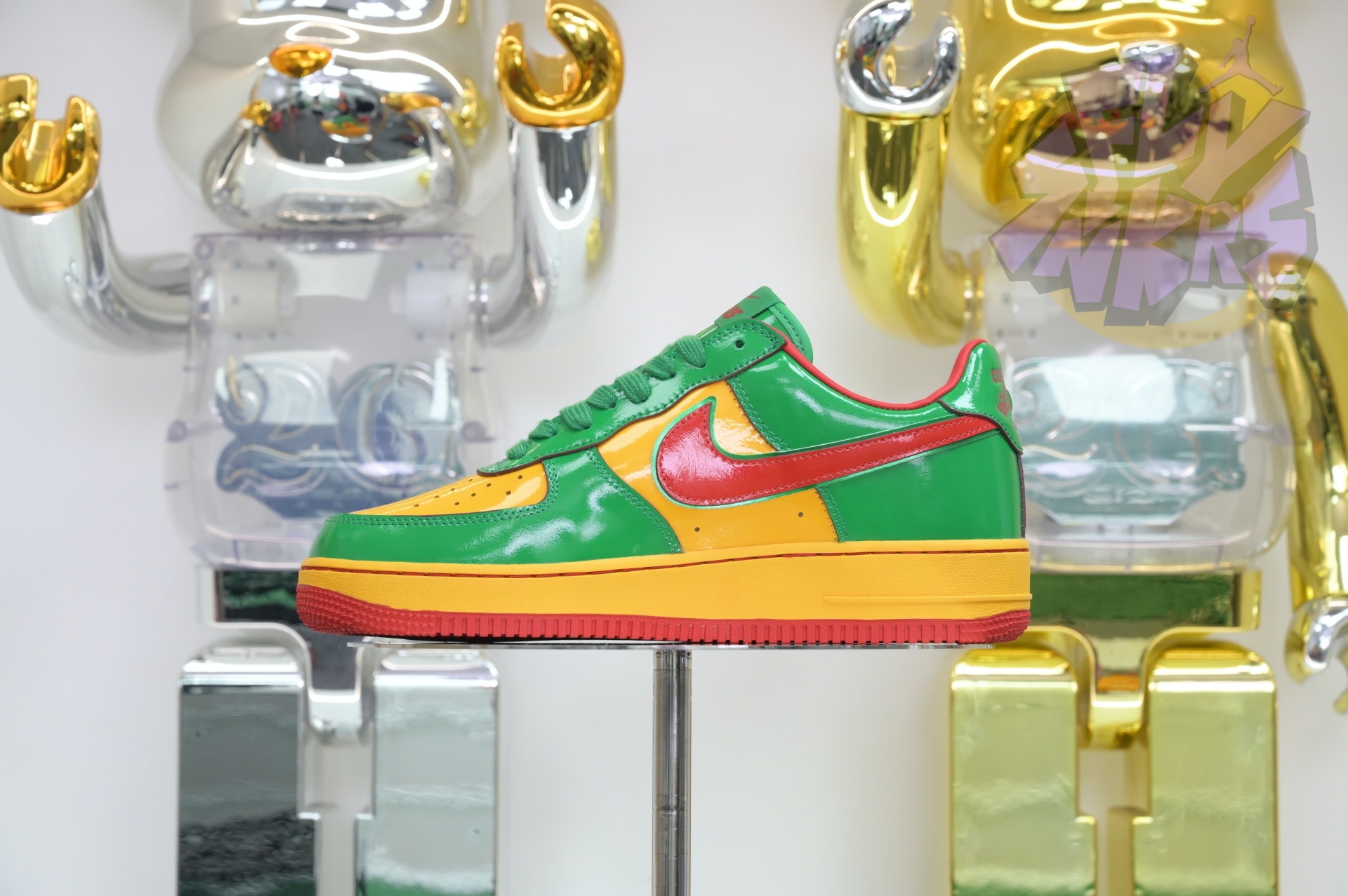 Nike Air Force 1 IH4383-300