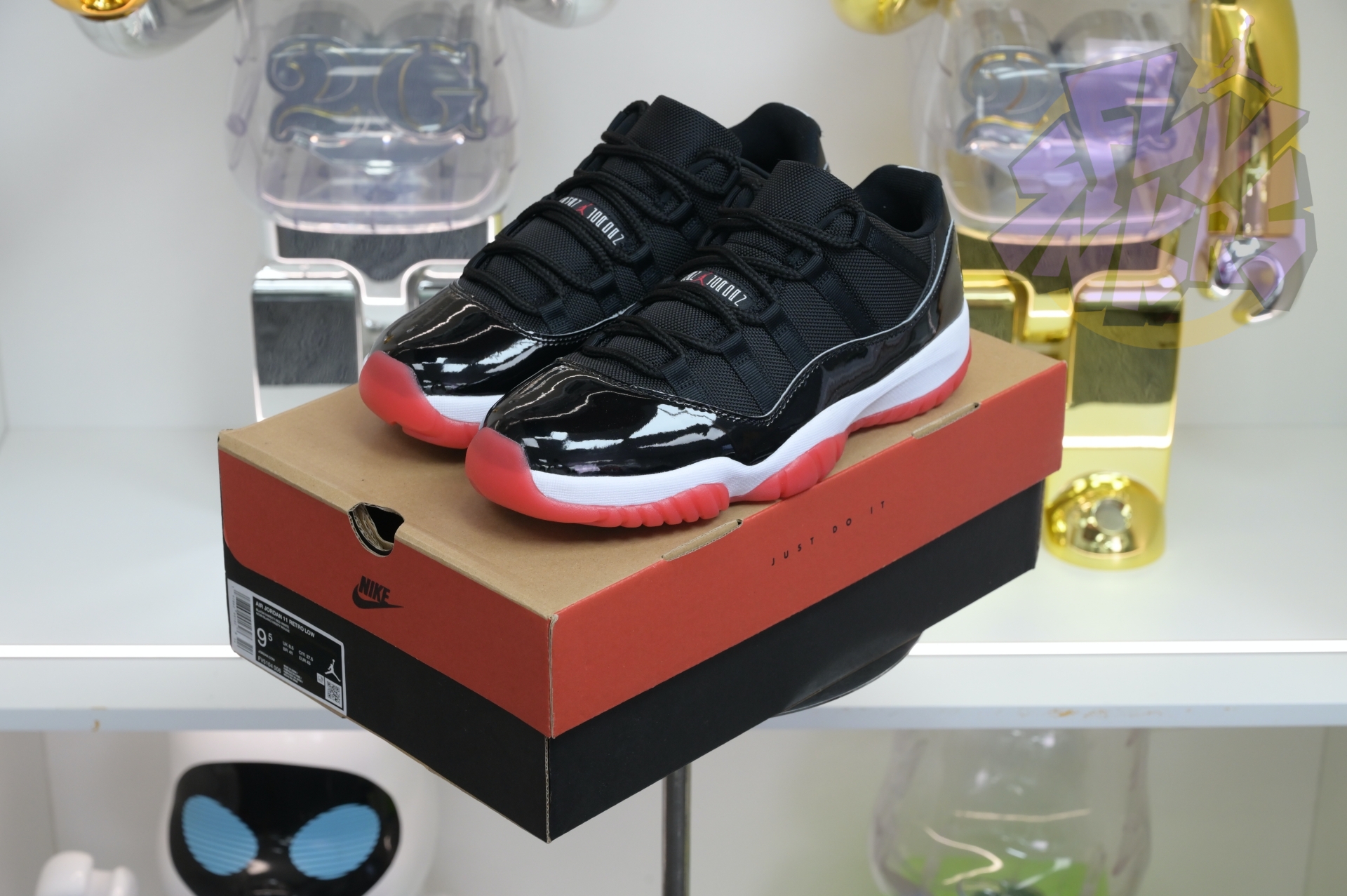 Air Jordan 11 Low“Bred” FV5104-006