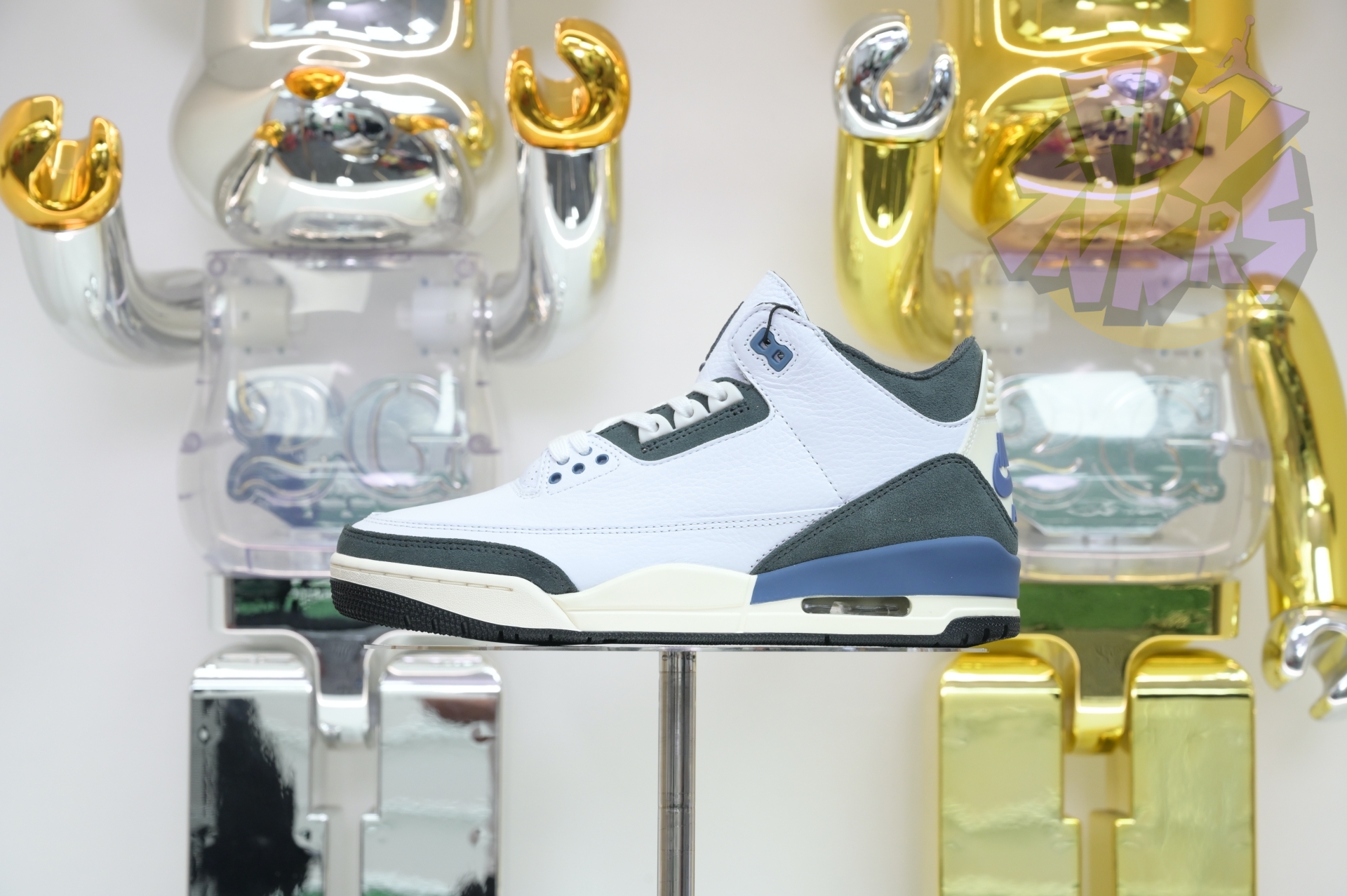 A Ma Maniére x Jordan Air Jordan3“DIFFUSED BLUE” HV8571-100