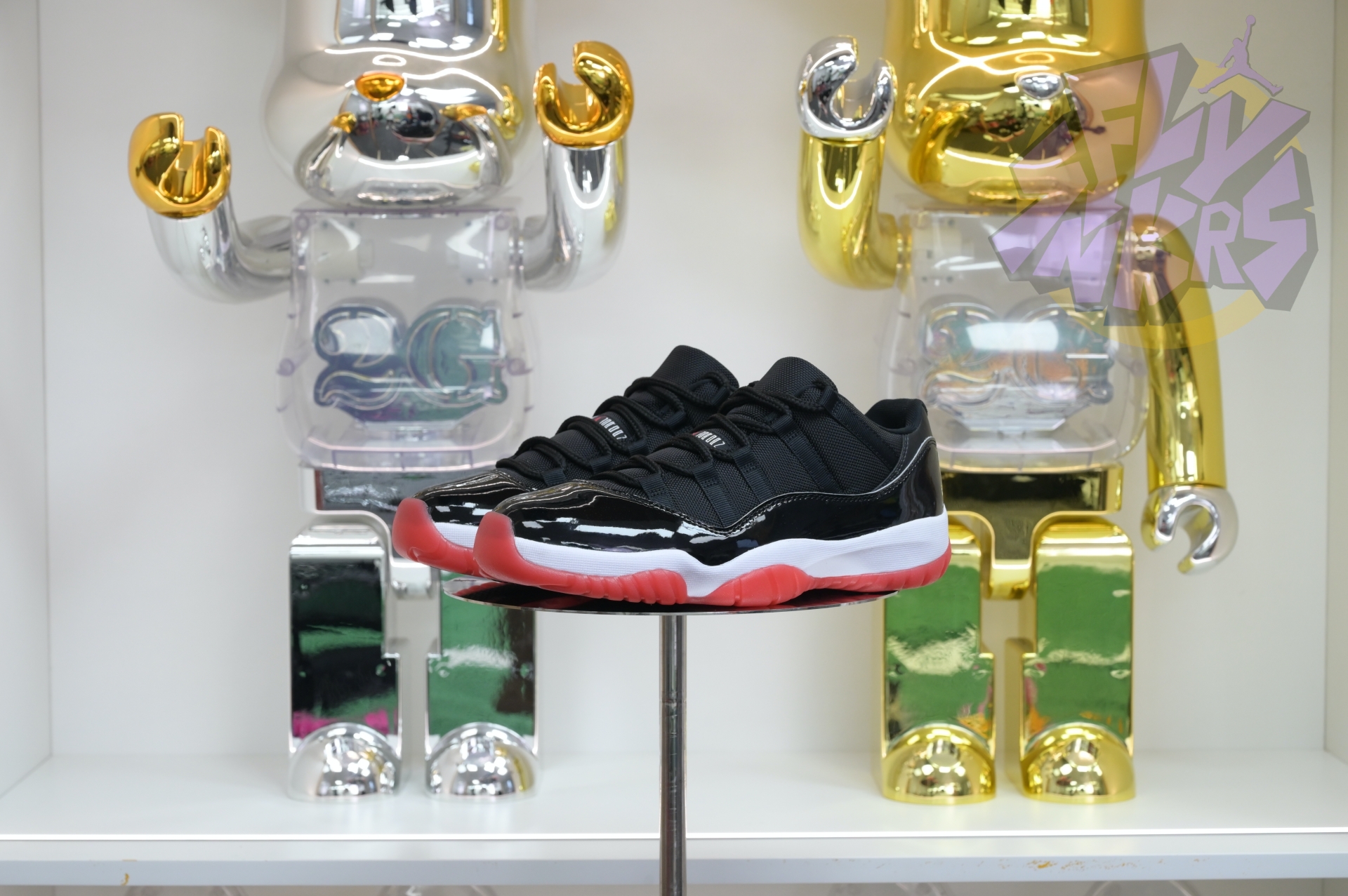 Air Jordan 11 Low“Bred” FV5104-006