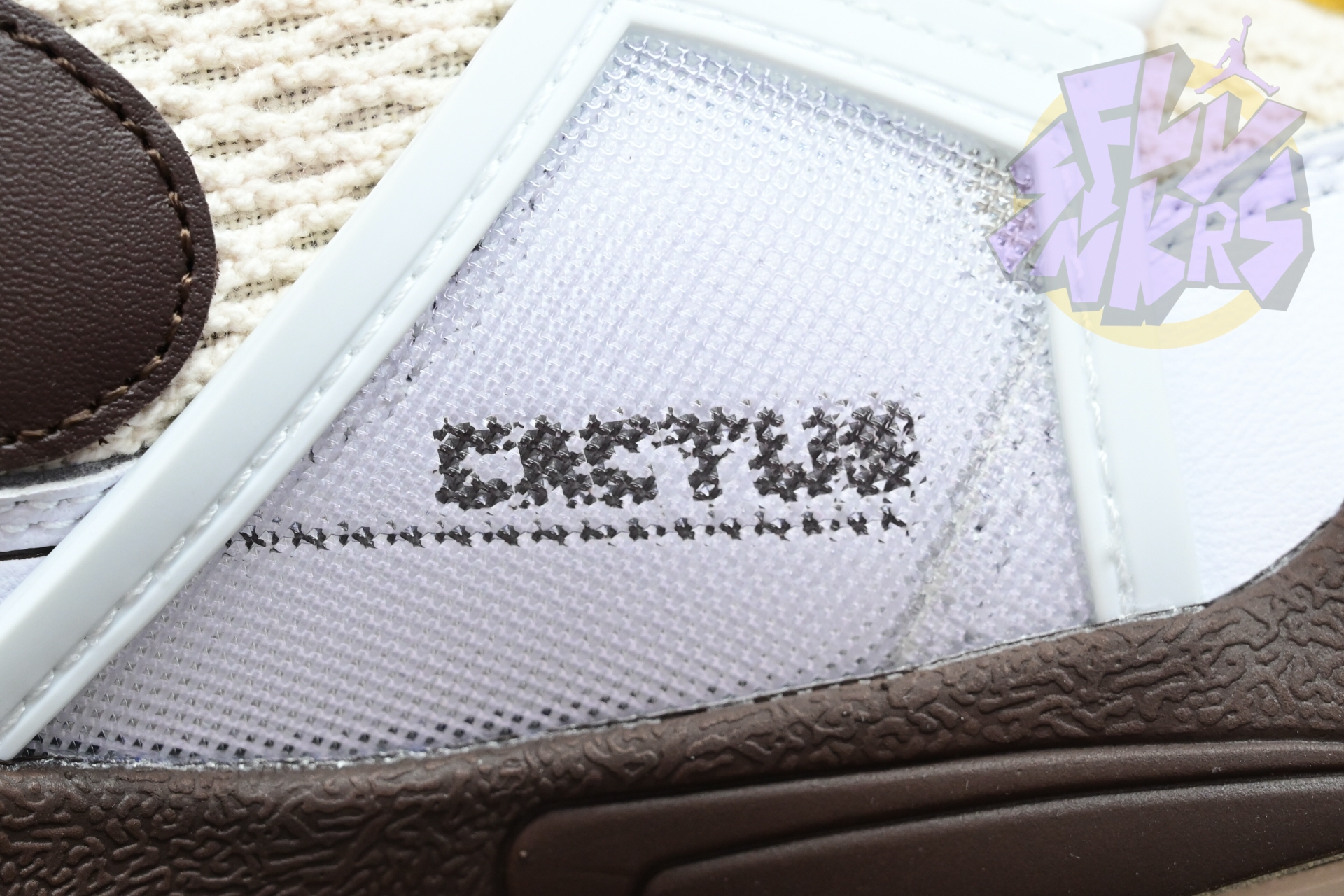 Travis Scott x Nike ZOOM Field JAXX“White/ Light Chocolate”HQ3073-100