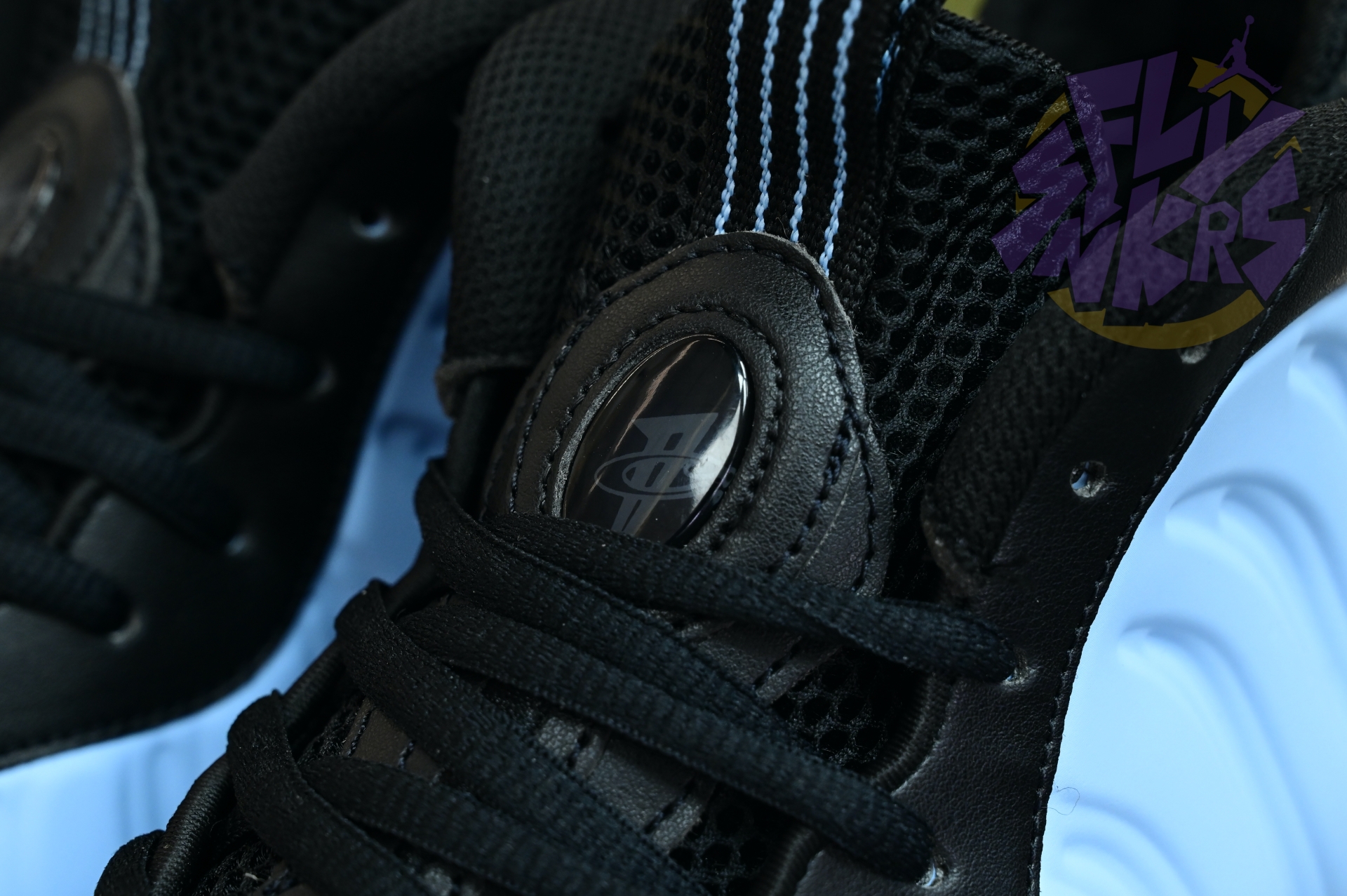 Nike Air Foamposite One 'Psychic Blue and Black'  HJ6014-400