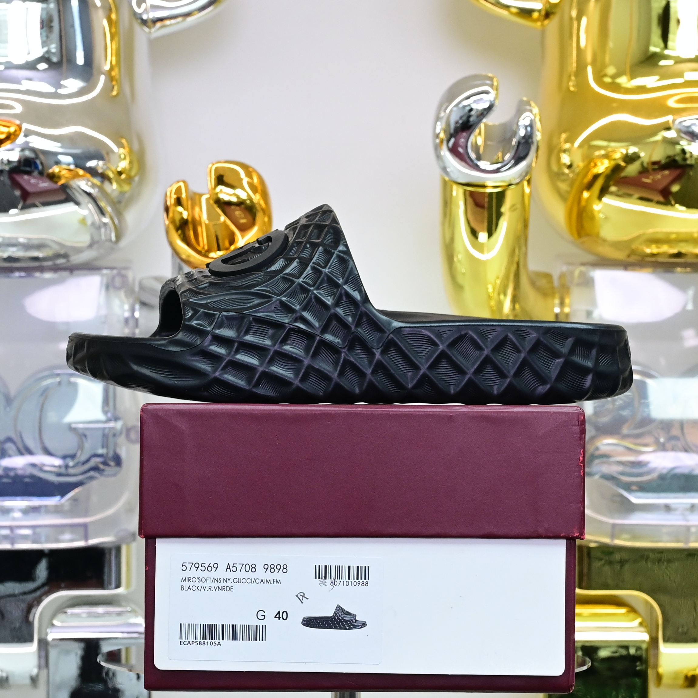 GUCCI  Interlocking
