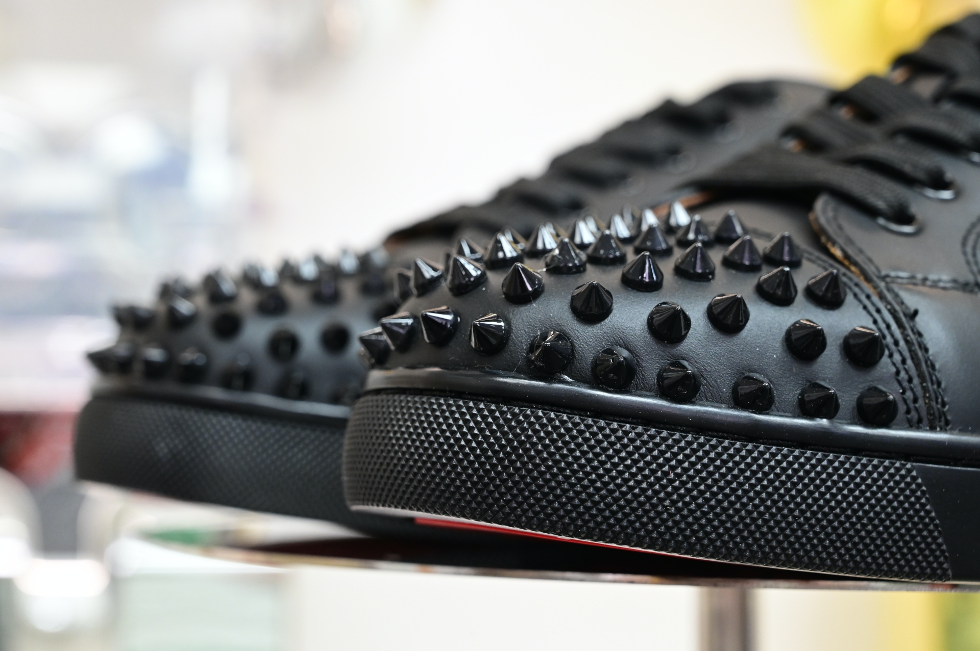 Christian Louboutin CL