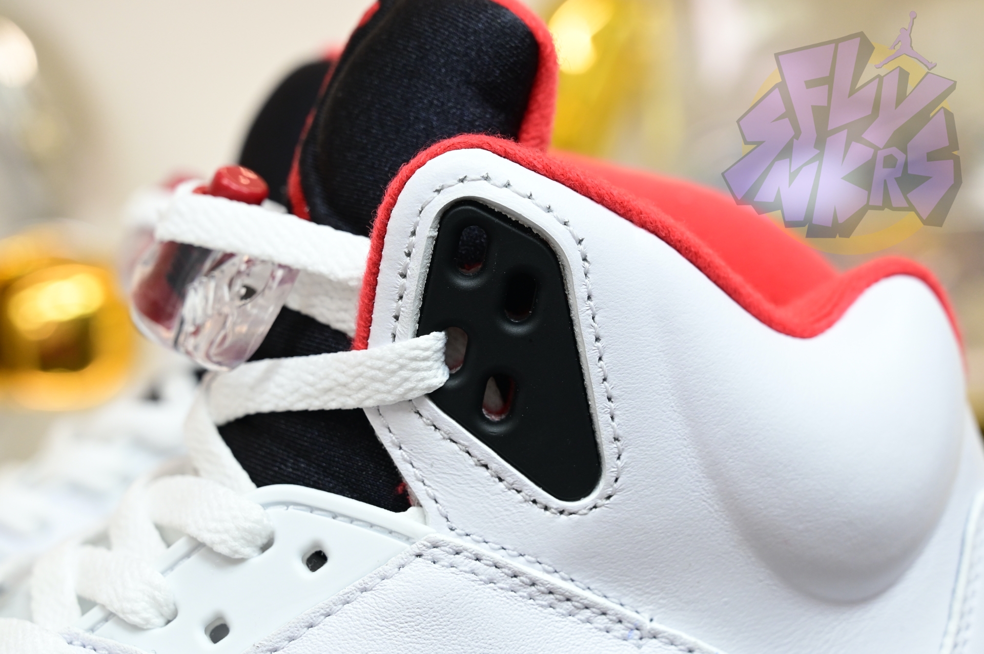 Air Jordan 5 Fire Red“Black Tongue”  HQ7978-101