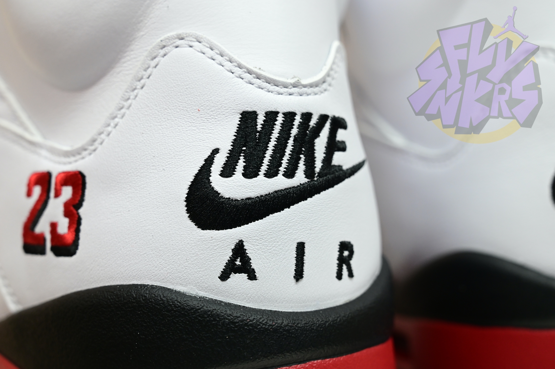 Air Jordan 5 Fire Red“Black Tongue”  HQ7978-101