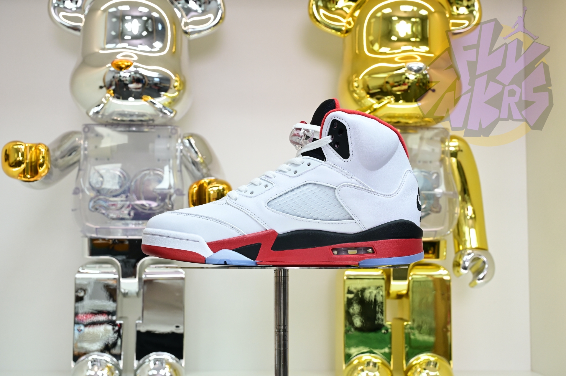 Air Jordan 5 Fire Red“Black Tongue”  HQ7978-101