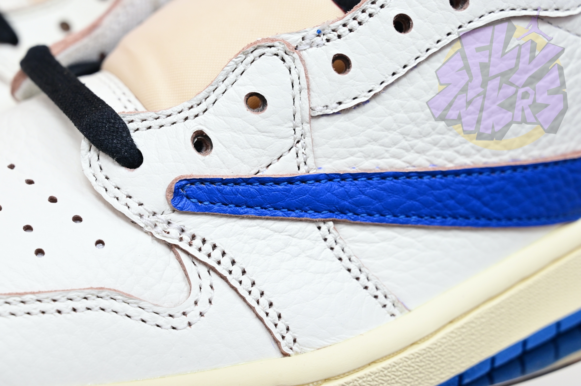 Travis Scott x Jordan Air Jordan 1 Low OG