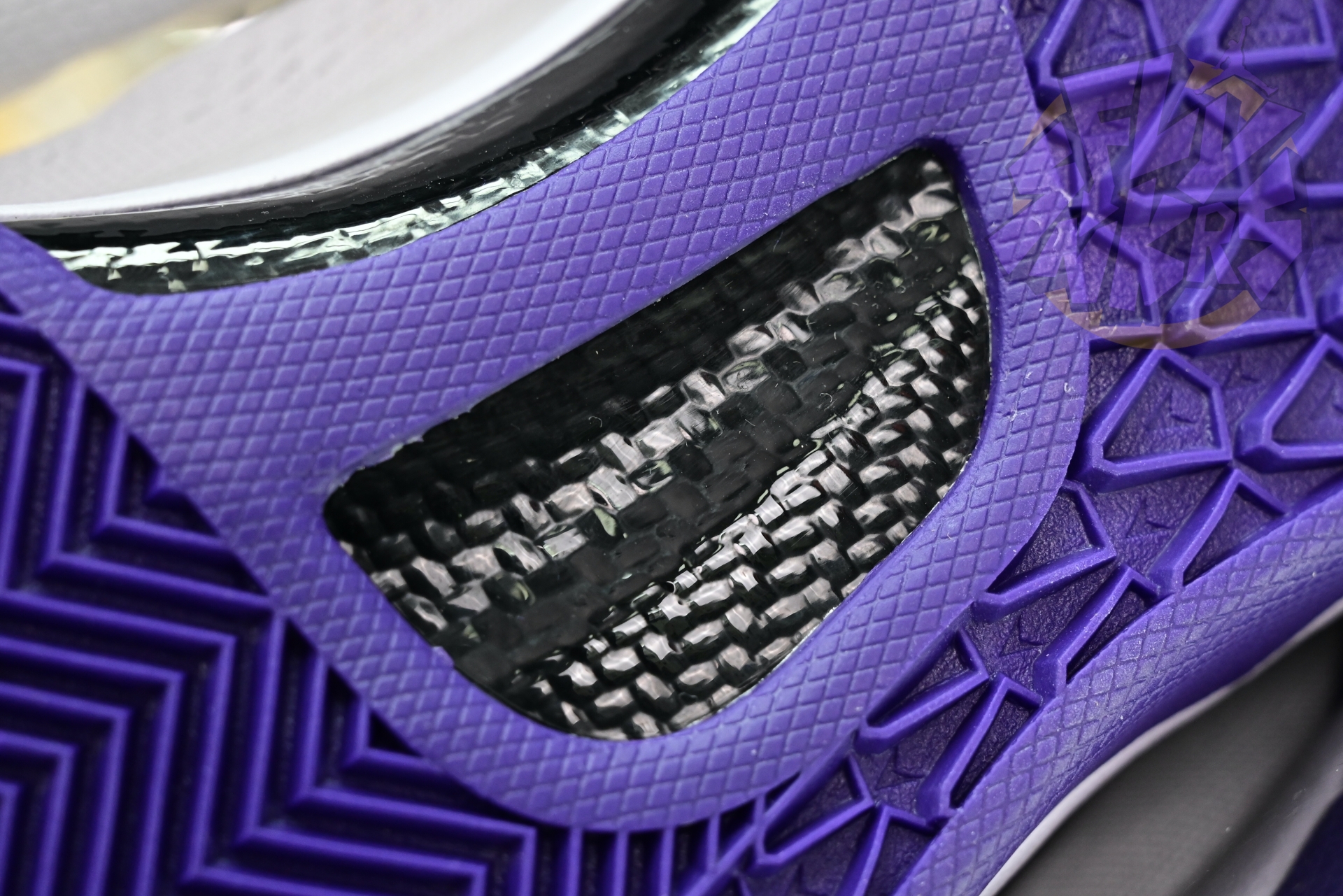 Nike Zoom Kobe 8 PROTROBTANC COURT PURPLE    HF7485 001