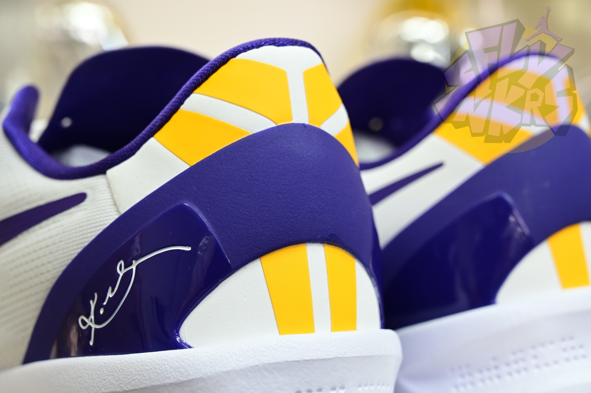 Nike Zoom Kobe 8 PROTROBTANC COURT PURPLE    HF7485 001