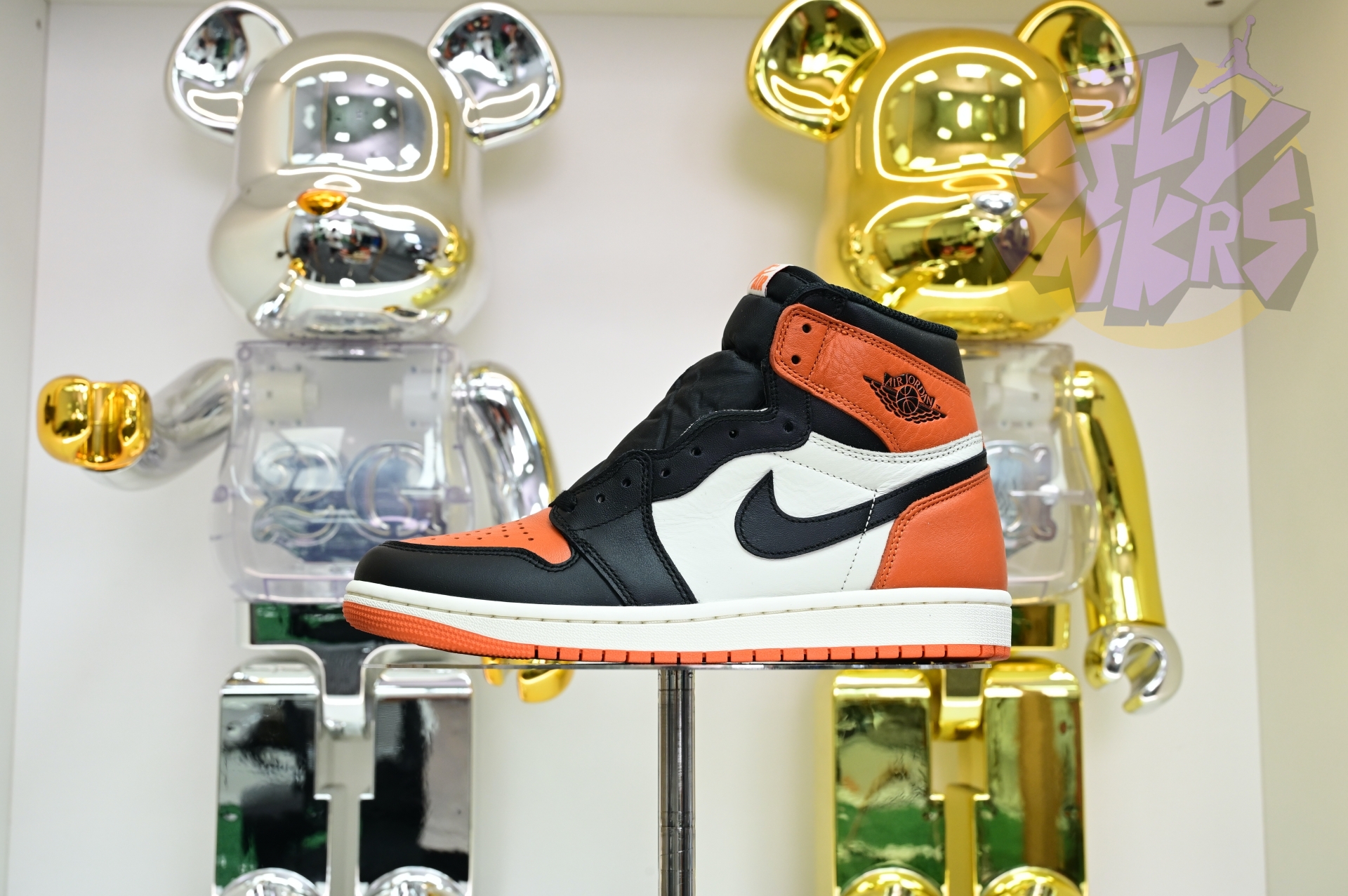 Air Jordan 1“Shattered Backboard” DZ5485-008