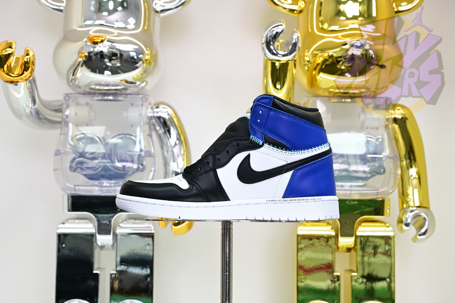 Air Jordan 1  UNDEFEATED x fragment design HIGH OG 107847-001