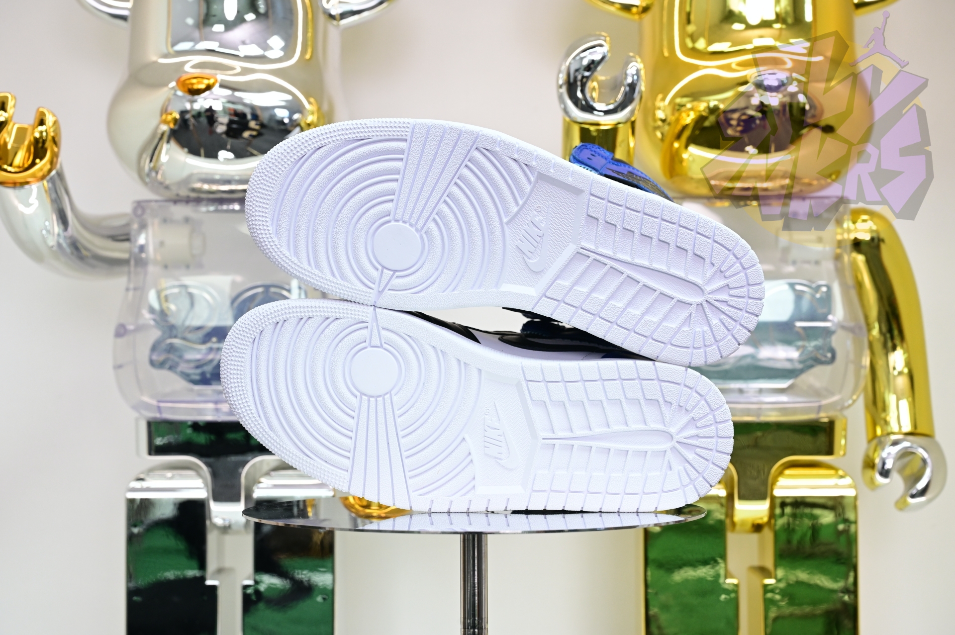 Air Jordan 1  UNDEFEATED x fragment design HIGH OG 107847-001