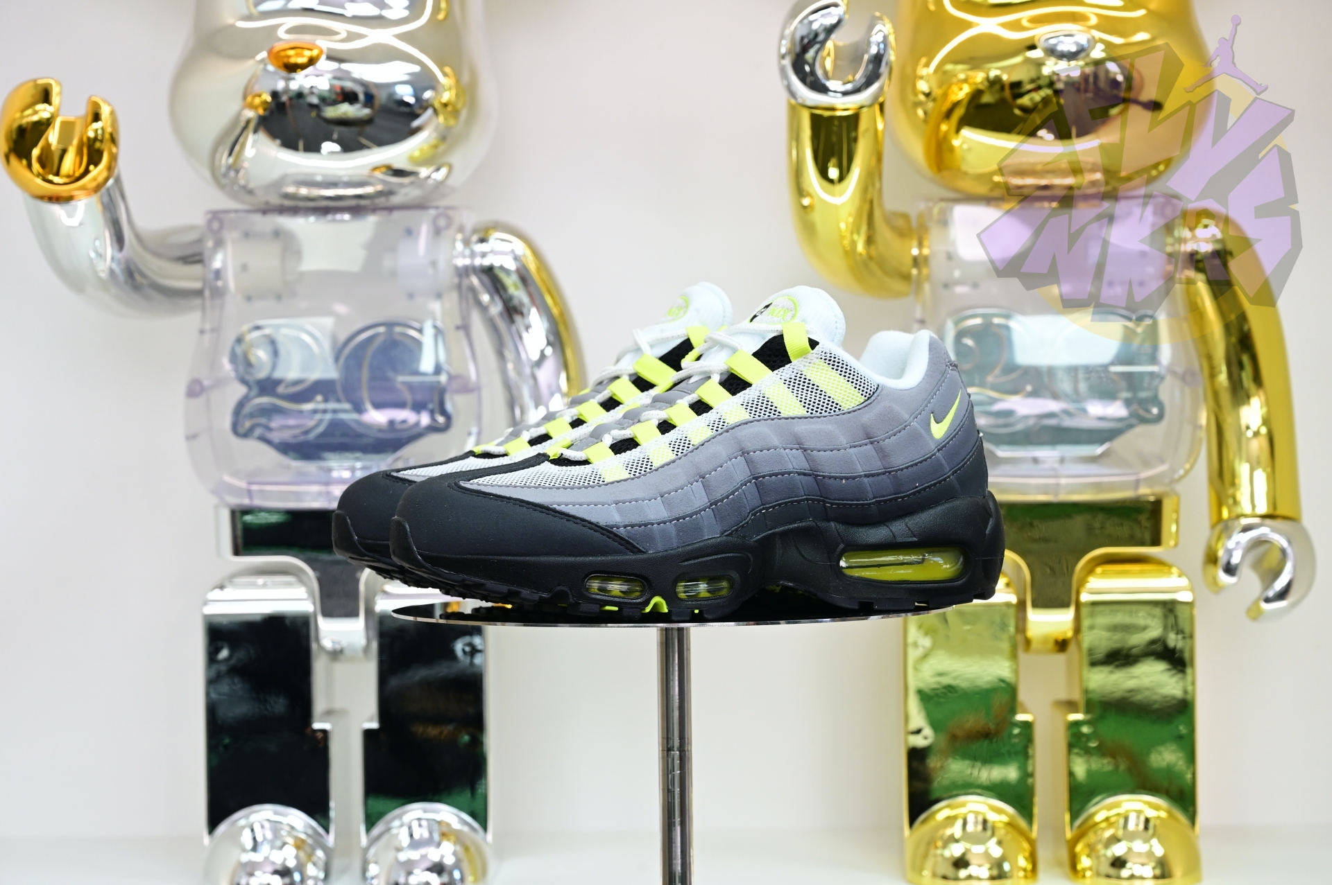 Nike Air Max 95 0G Neon  CT1689-001
