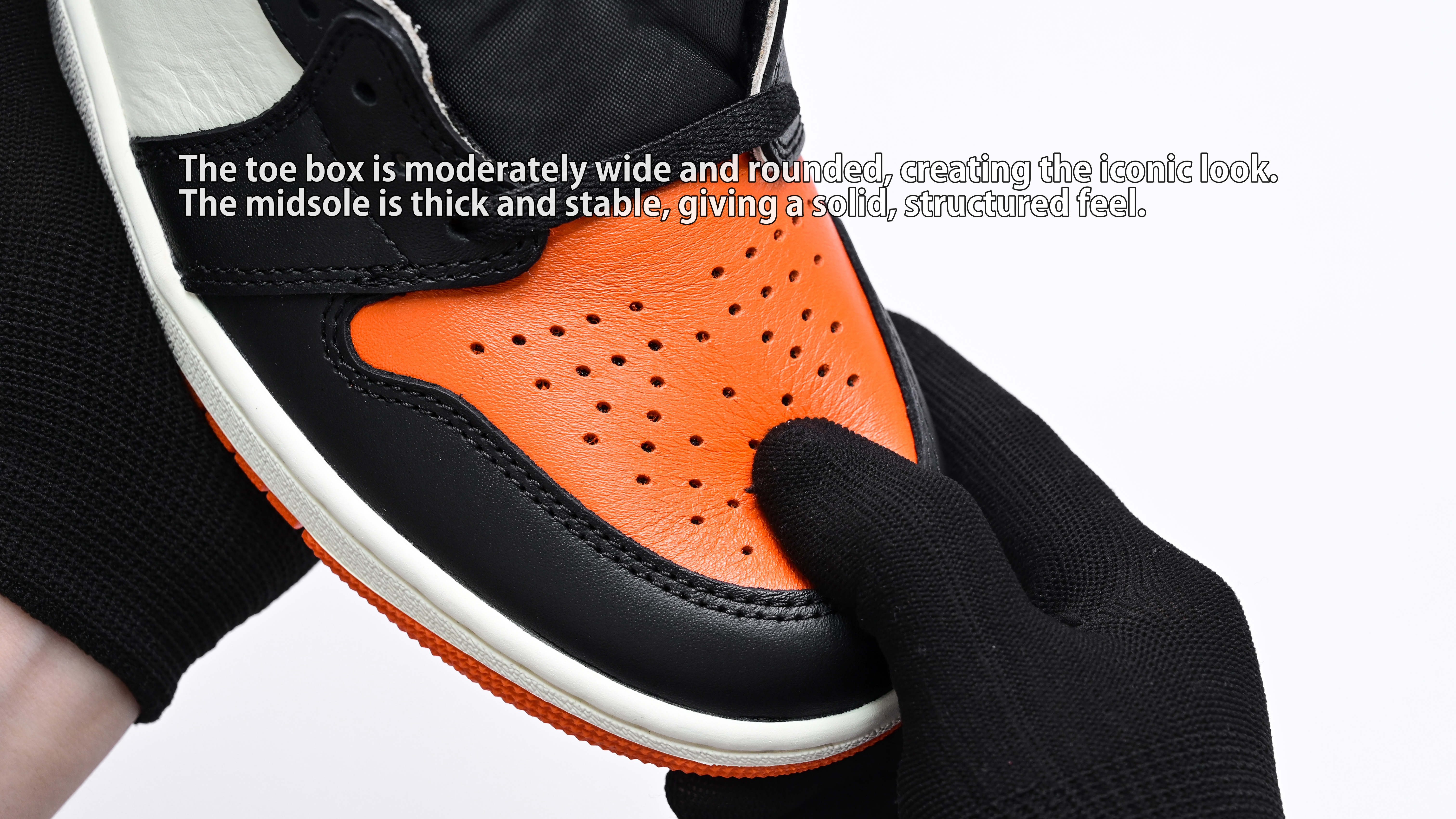 Air Jordan 1“Shattered Backboard” DZ5485-008