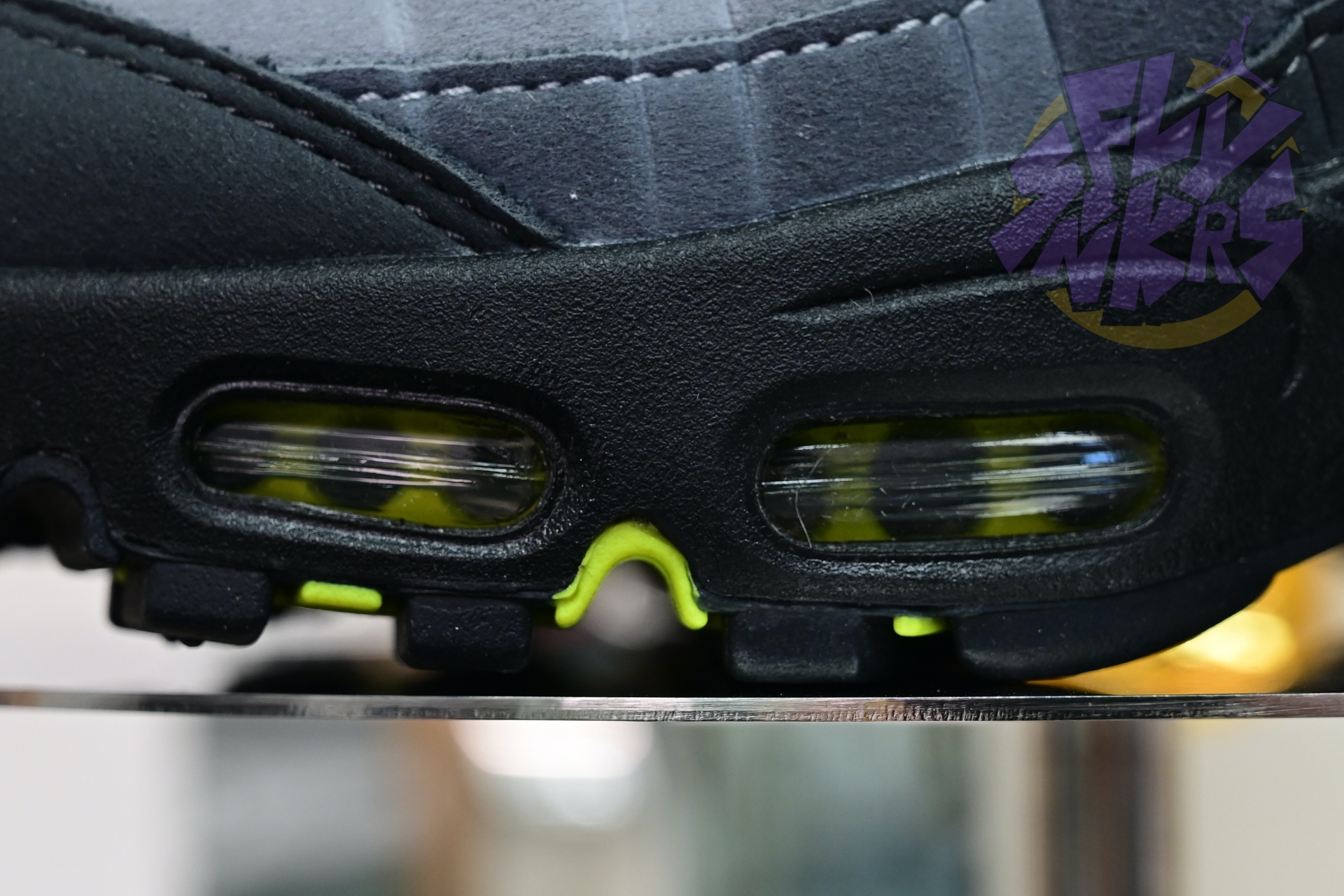 Nike Air Max 95 0G Neon  CT1689-001