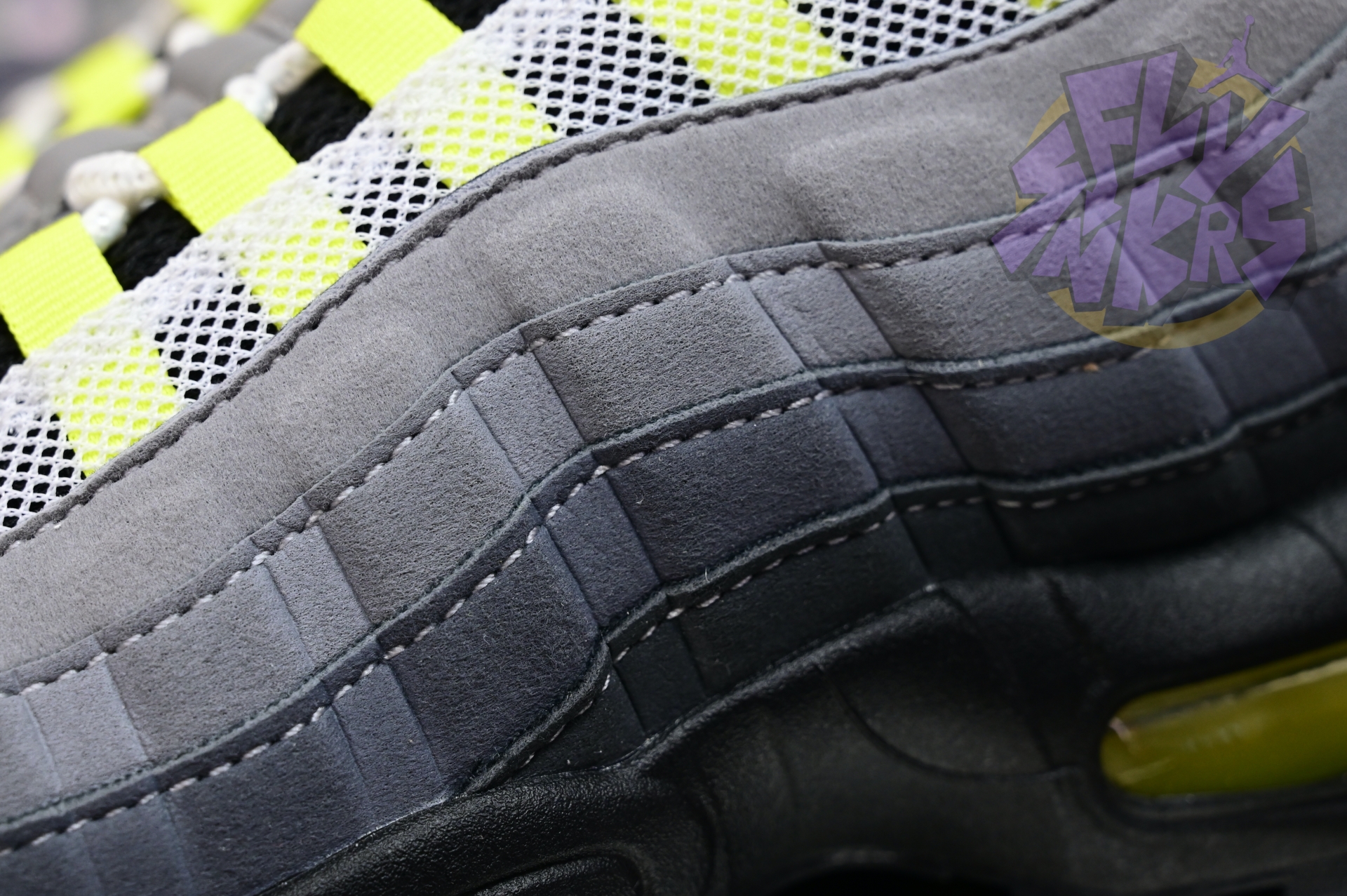 Nike Air Max 95 0G Neon  CT1689-001