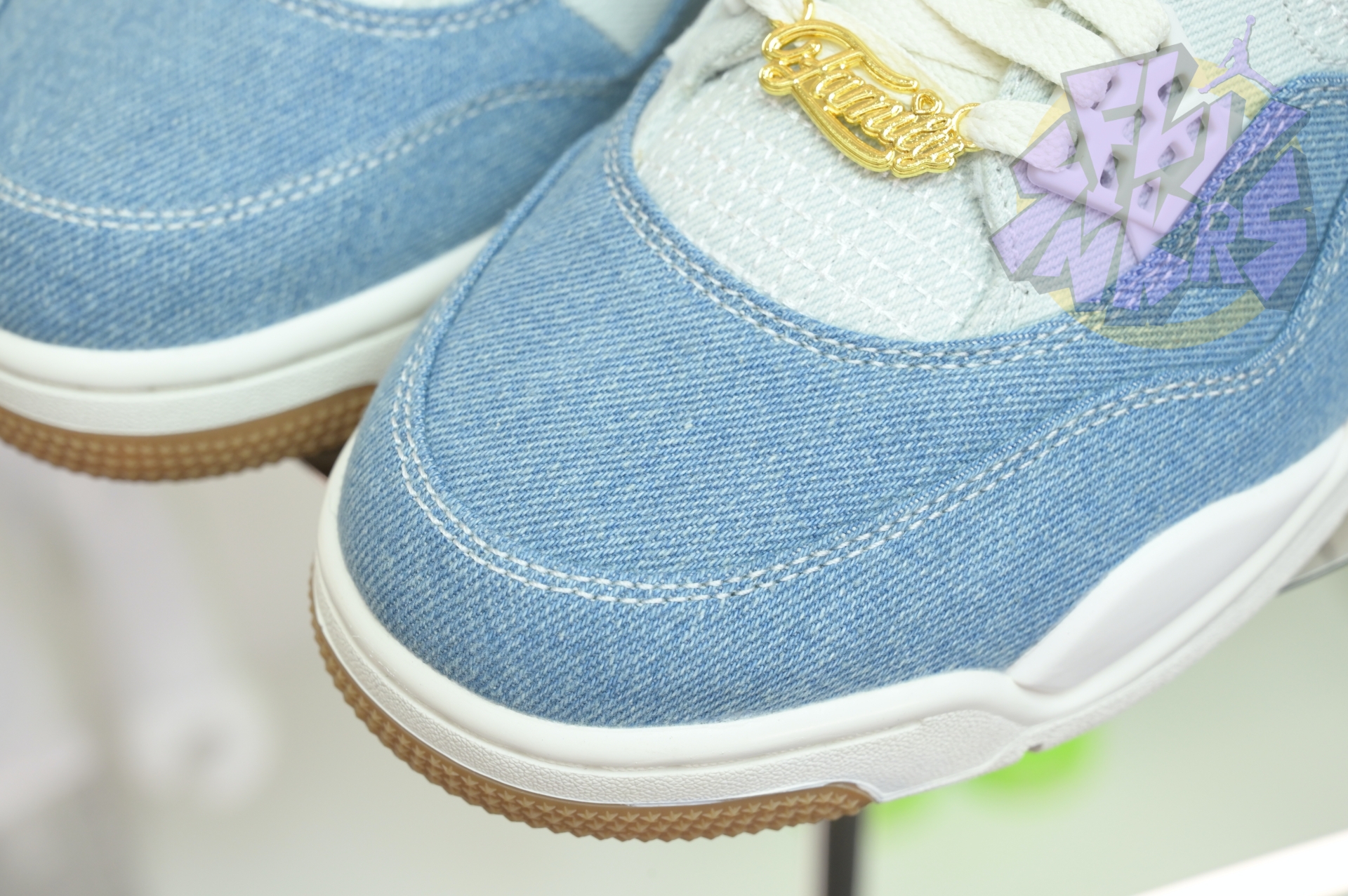 Air Jordan 4 Denim“Worn Blue” IB6716-100