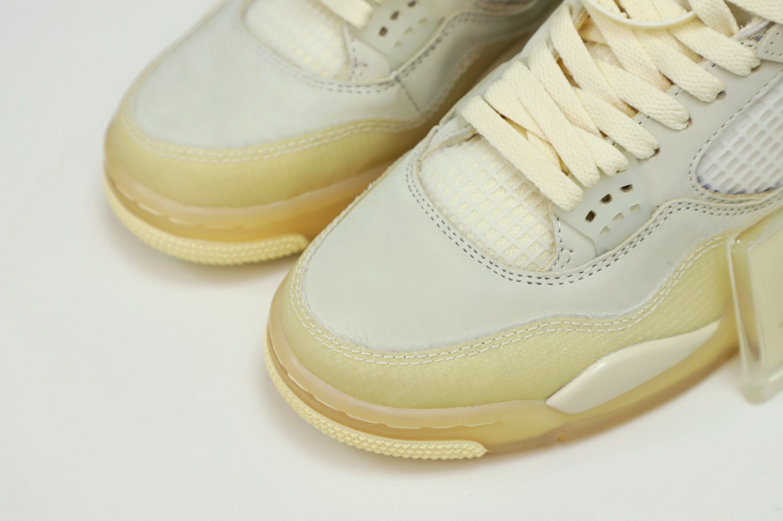 AIR JORDAN OFF-WHITE X WMNS AIR JORDAN 4 SP 'SAIL'