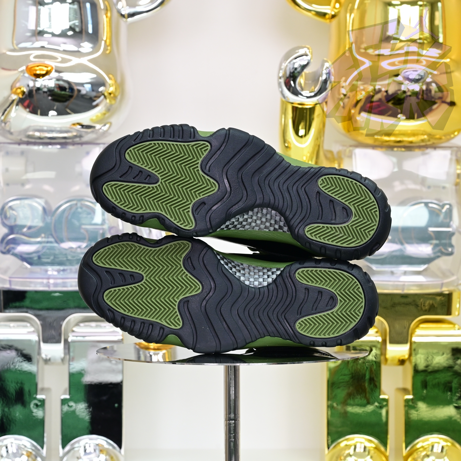 Air Jordan 11  RETRO CT8012-300