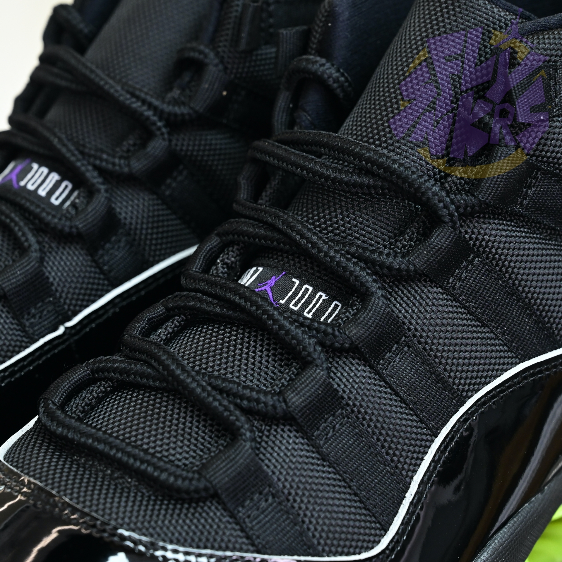 Air Jordan 11 GS Black/Barely Volt   CT8012-003