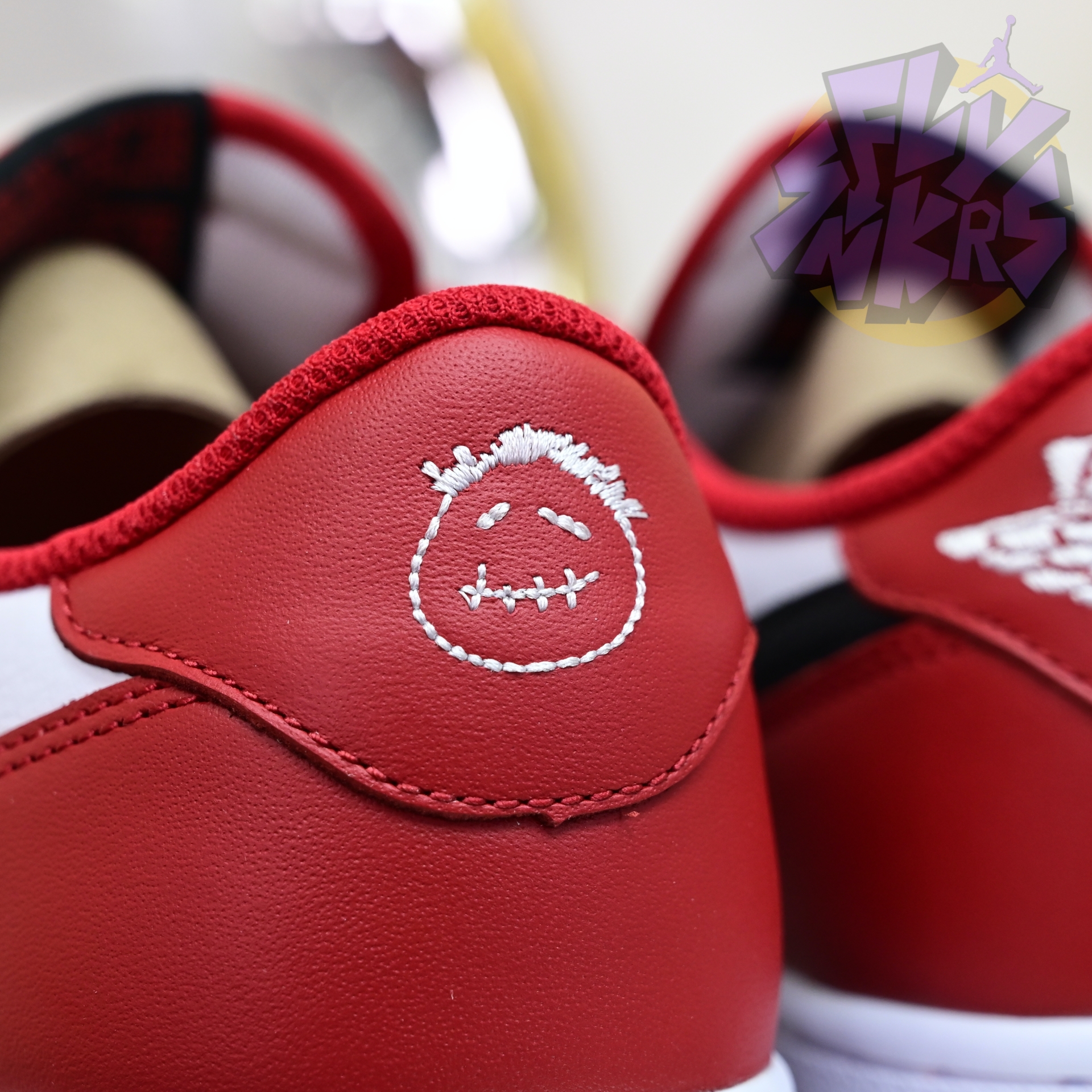 Travis Scott x Air Jordan 1  Low “Chicago”  DM7866-101