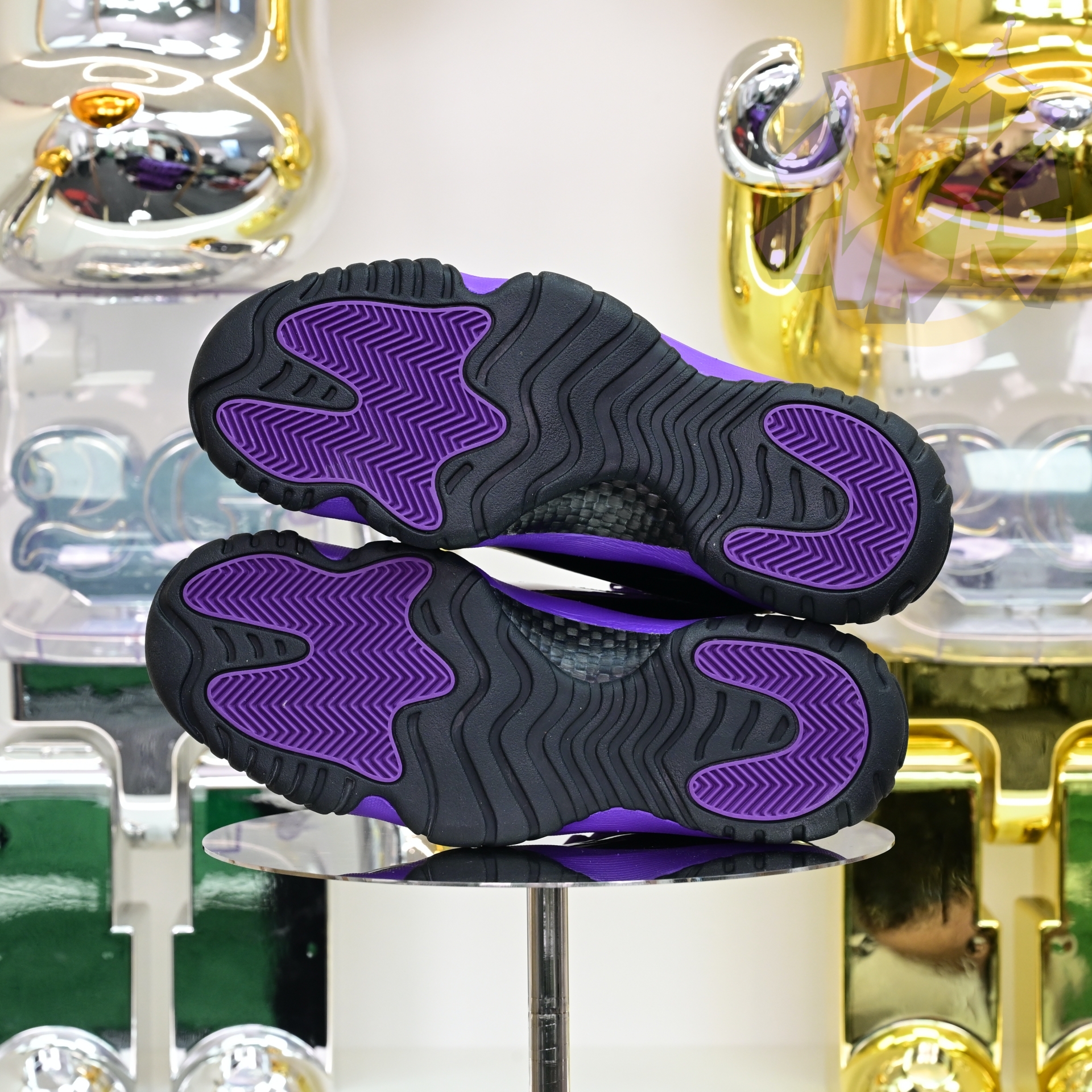 Air Jordan 11  RETRO CT8012-500