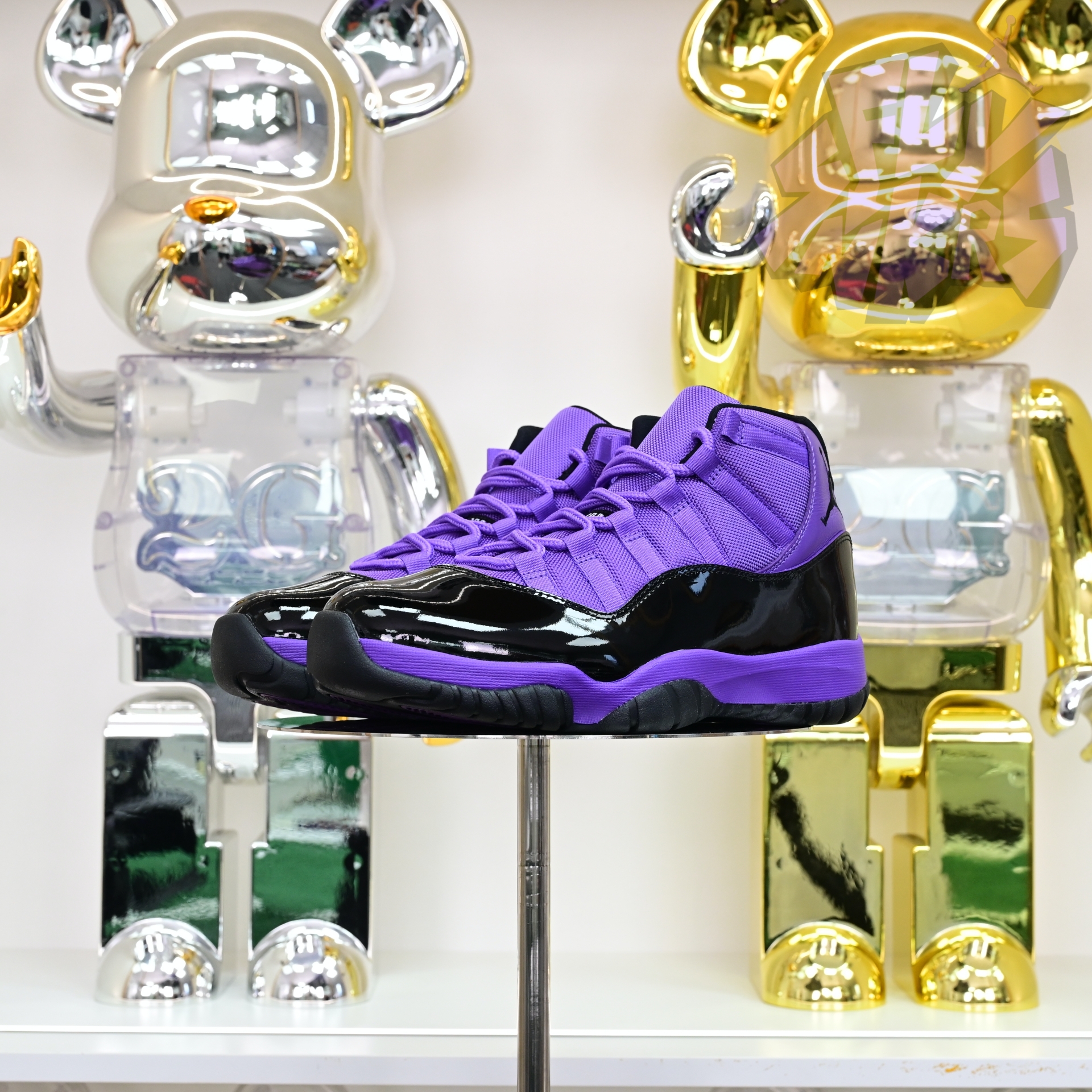 Air Jordan 11  RETRO CT8012-500