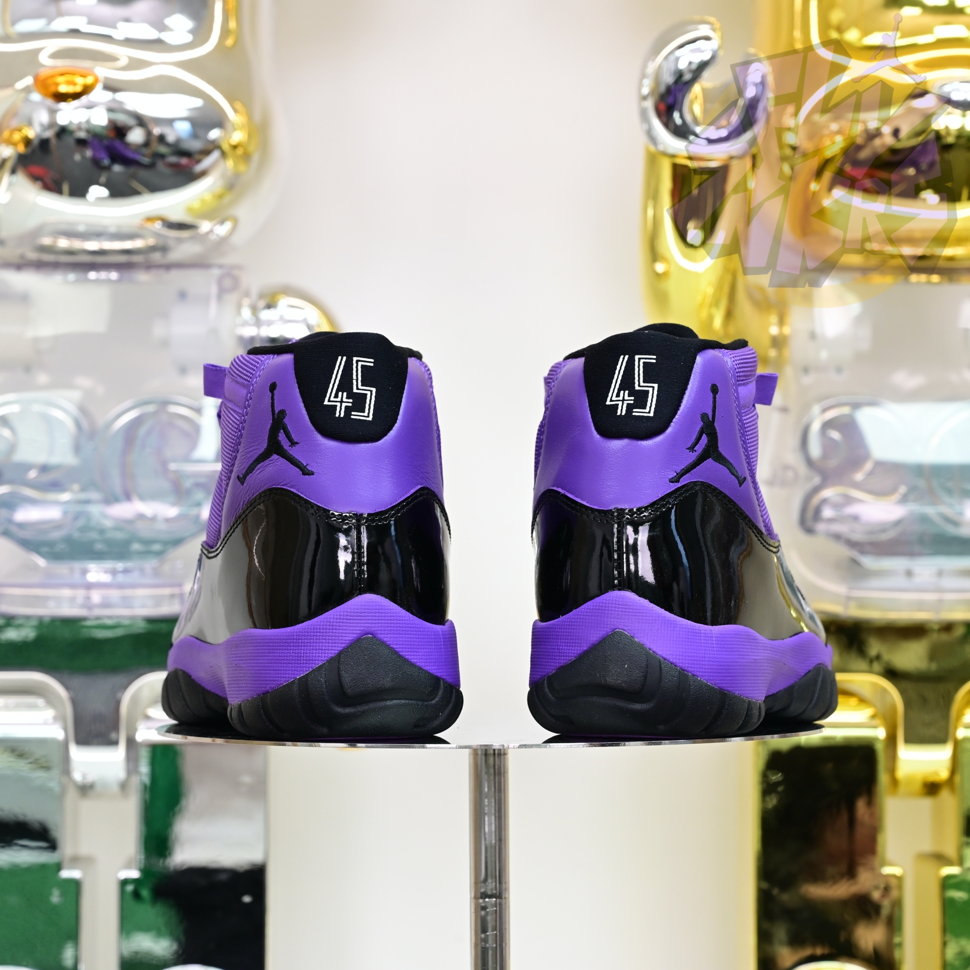 Air Jordan 11  RETRO CT8012-500