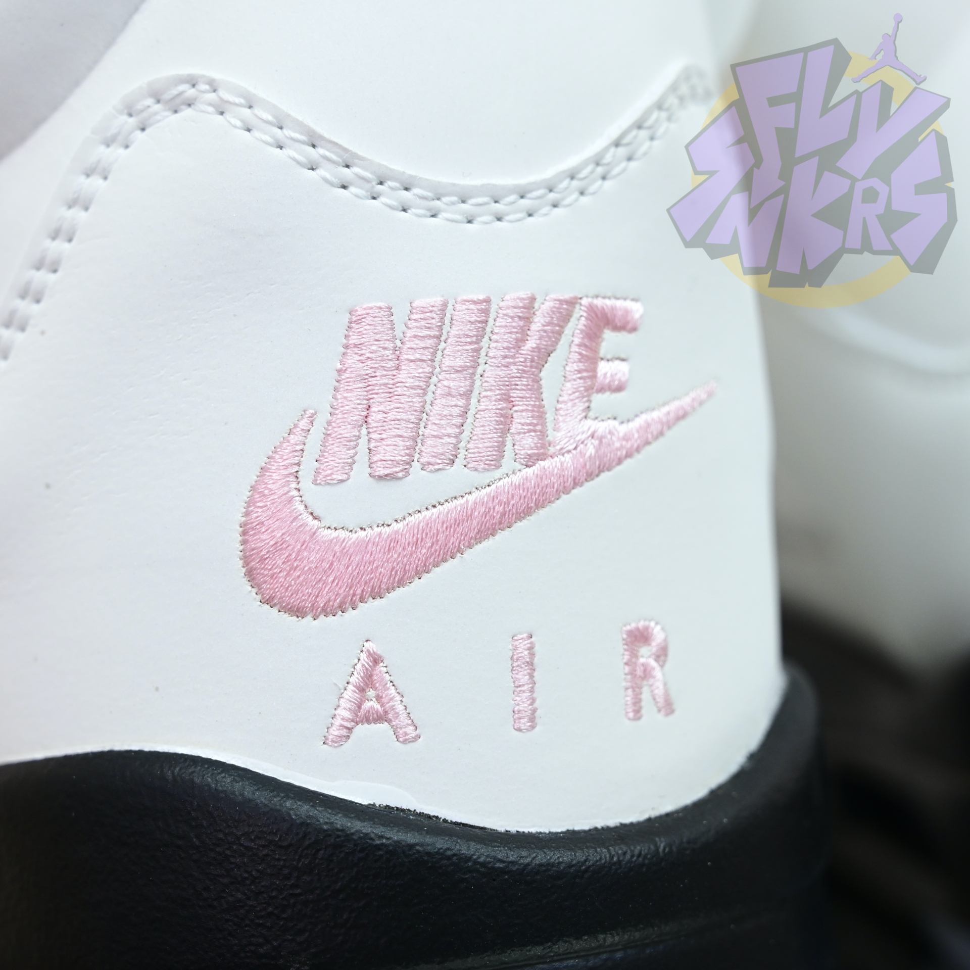 Air Jordan 5“Medium Soft Pink” HQ7978-102