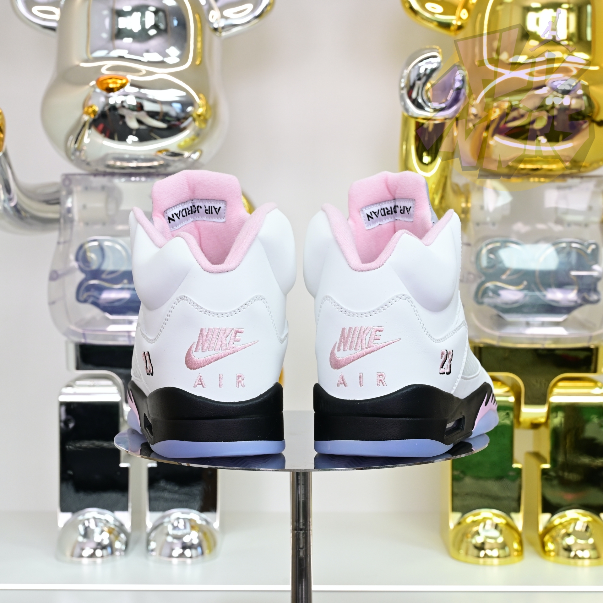 Air Jordan 5“Medium Soft Pink” HQ7978-102