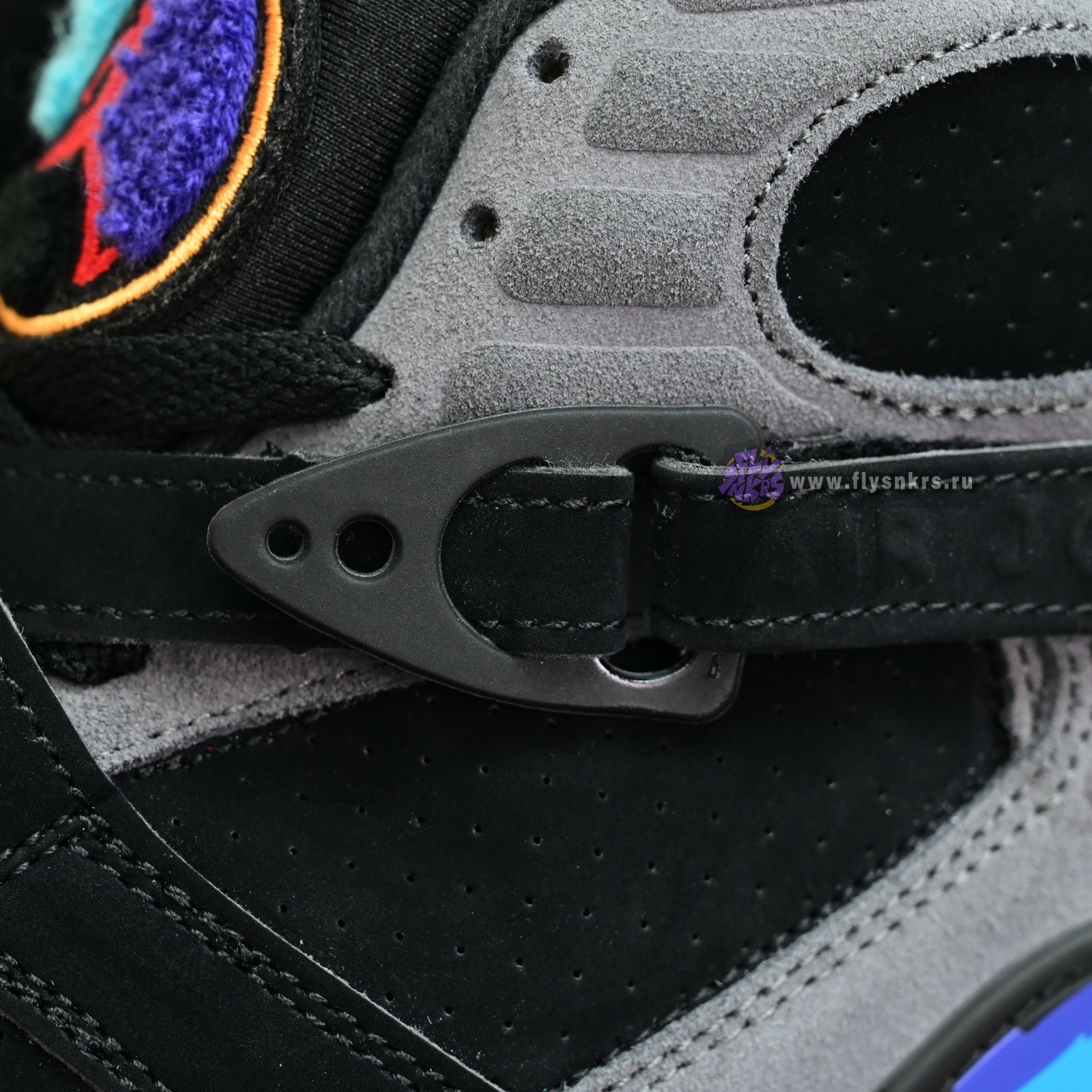 Air Jordan 8  RETRO 2025   305381-006