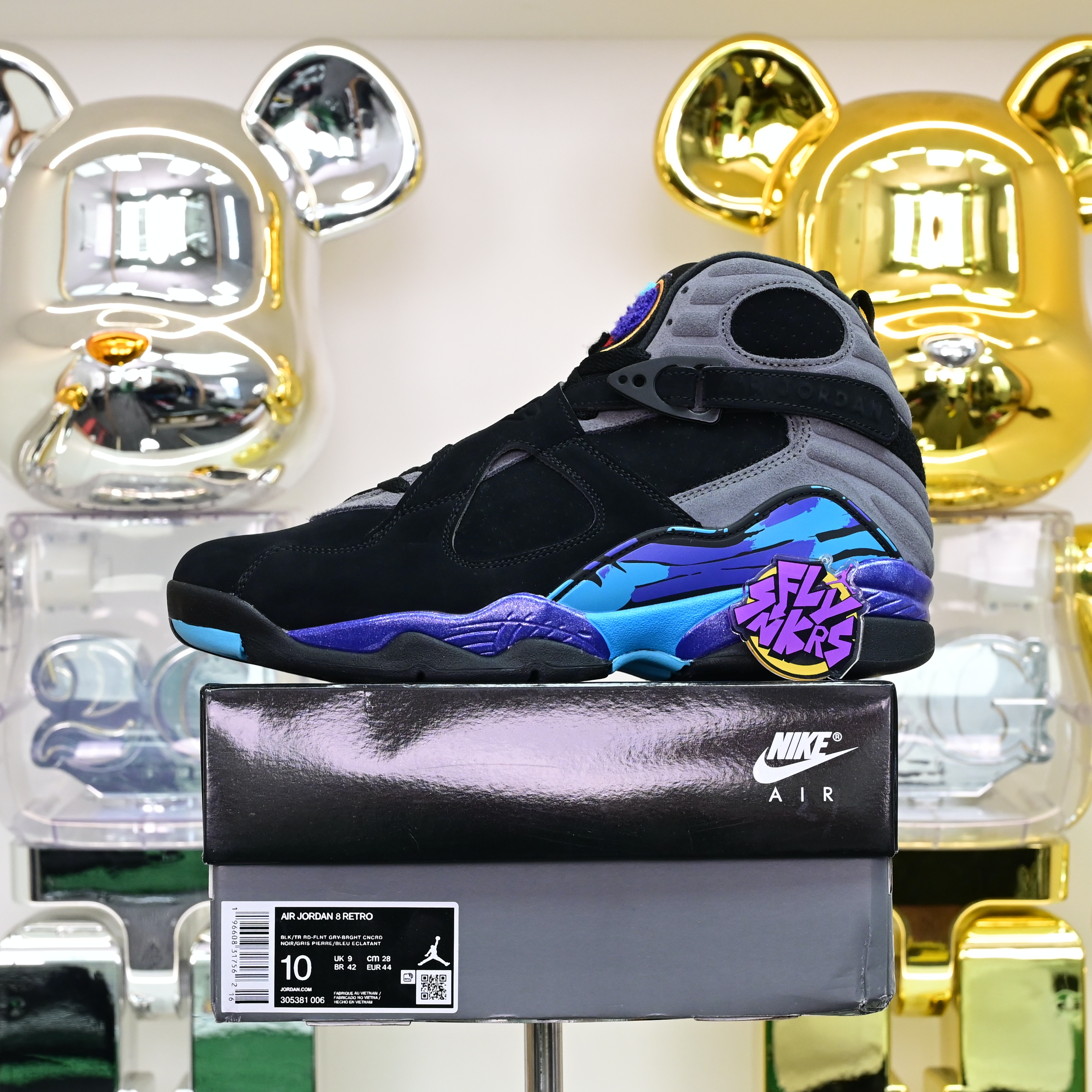 Air Jordan 8 RETRO 2025 305381-006