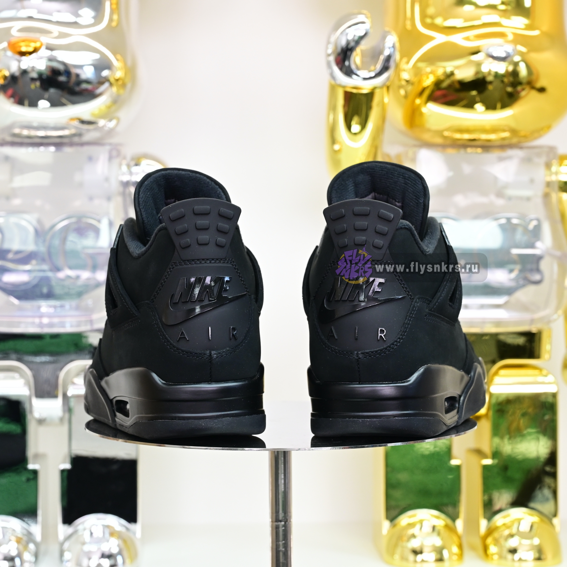 AIR JORDAN 4 RETRO 'BLACK CAT' 2025   FV5029-010