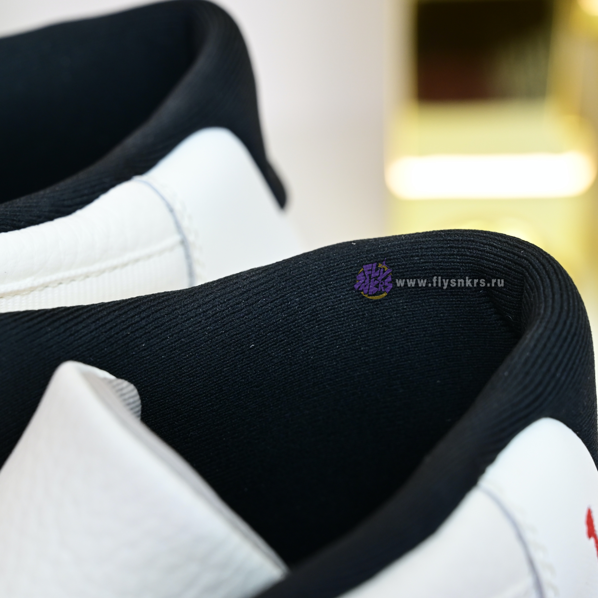 Air Jordan 11“RARE AIR” IH0296-400