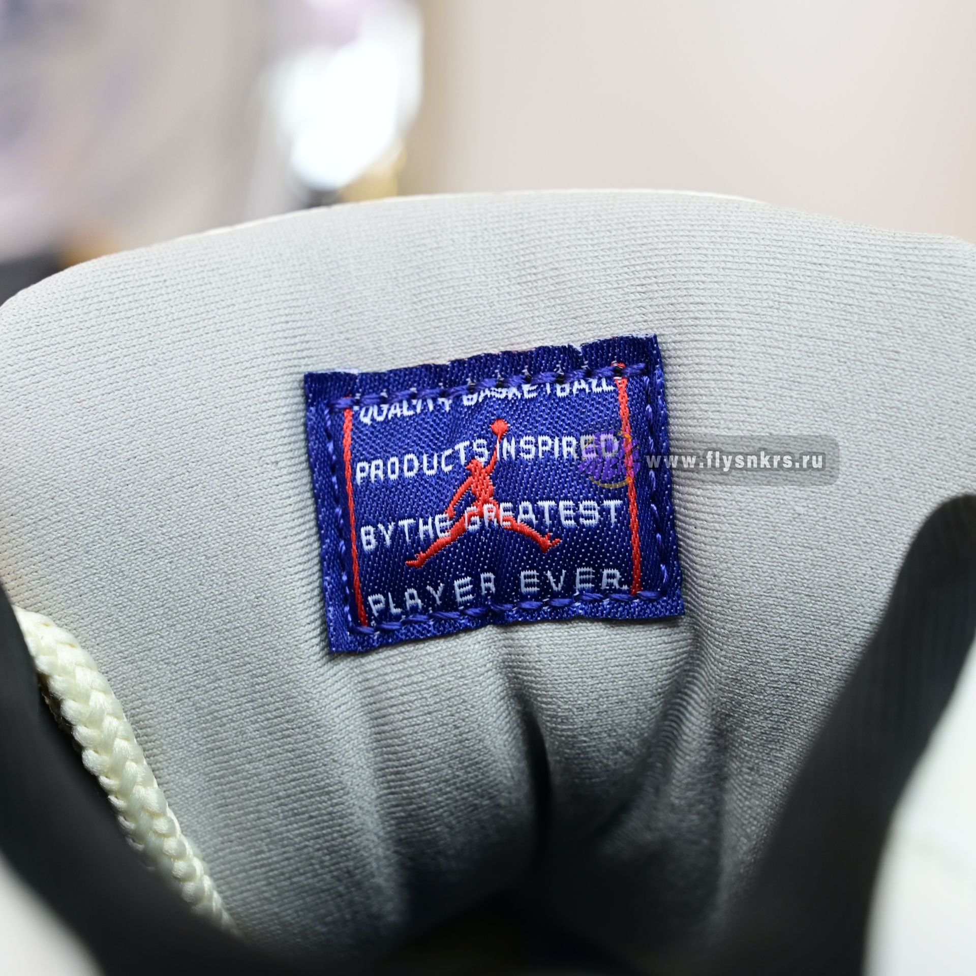 Air Jordan 11“RARE AIR” IH0296-400