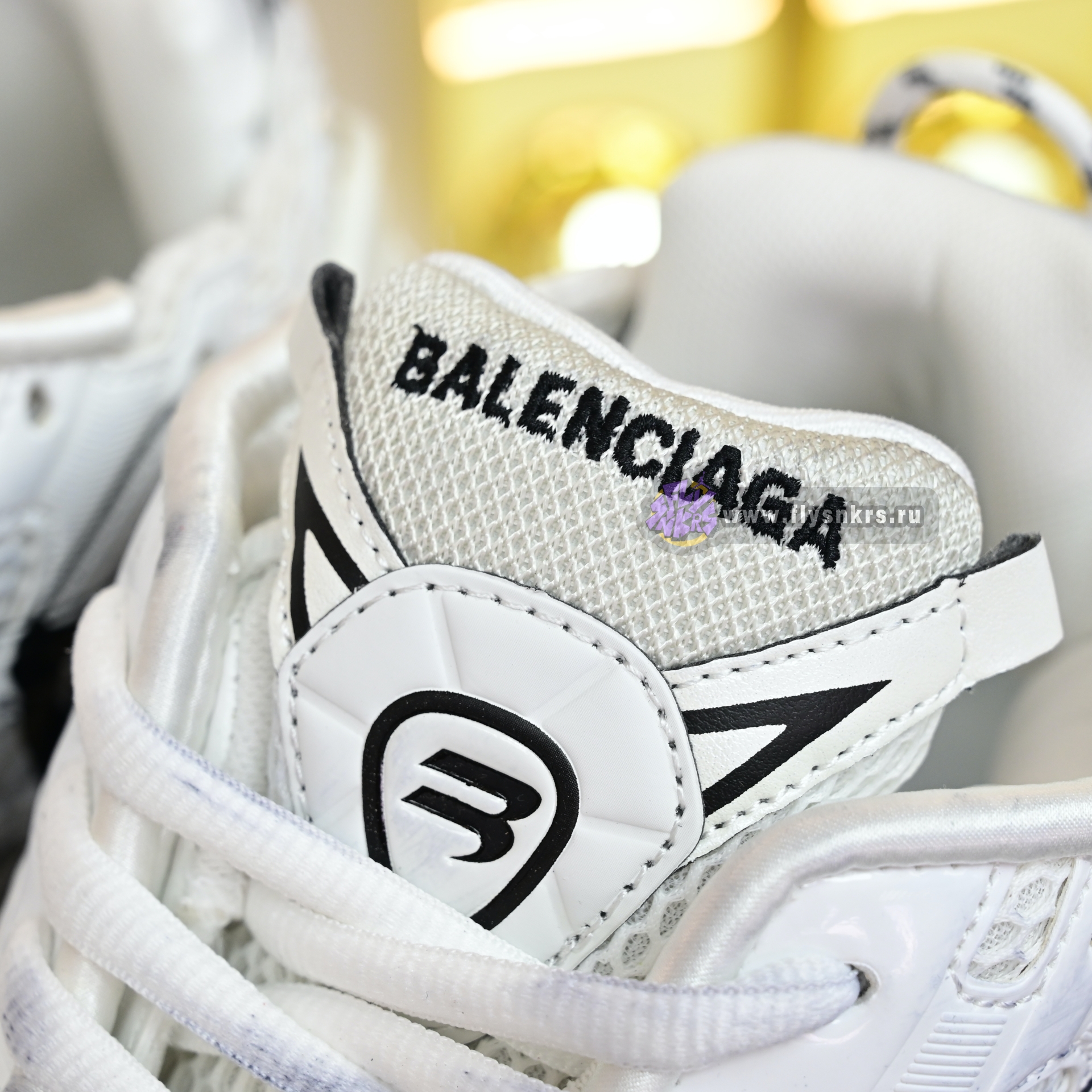 Balenciaga Runner