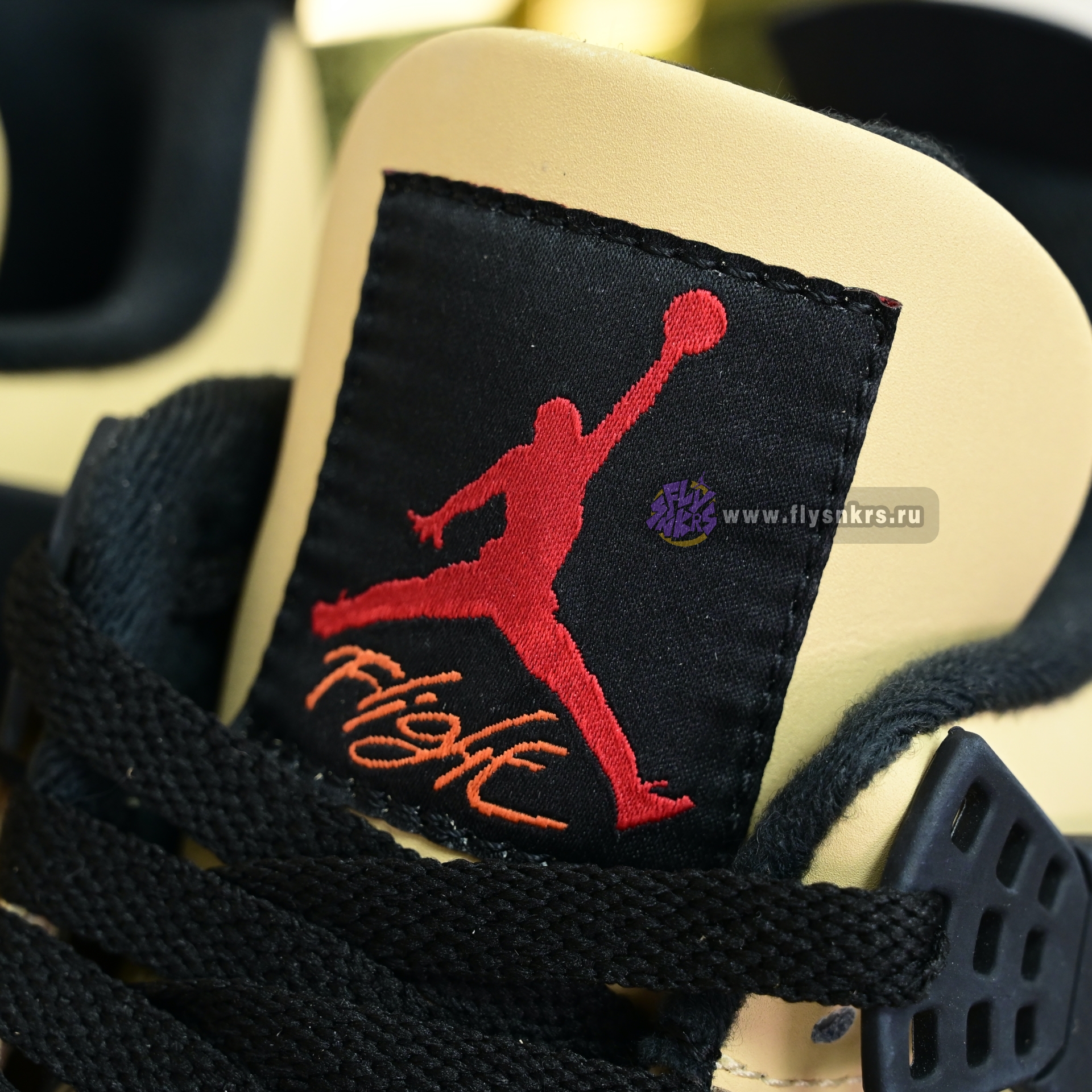 AIR JORDAN 4 RETRO IH2094-200