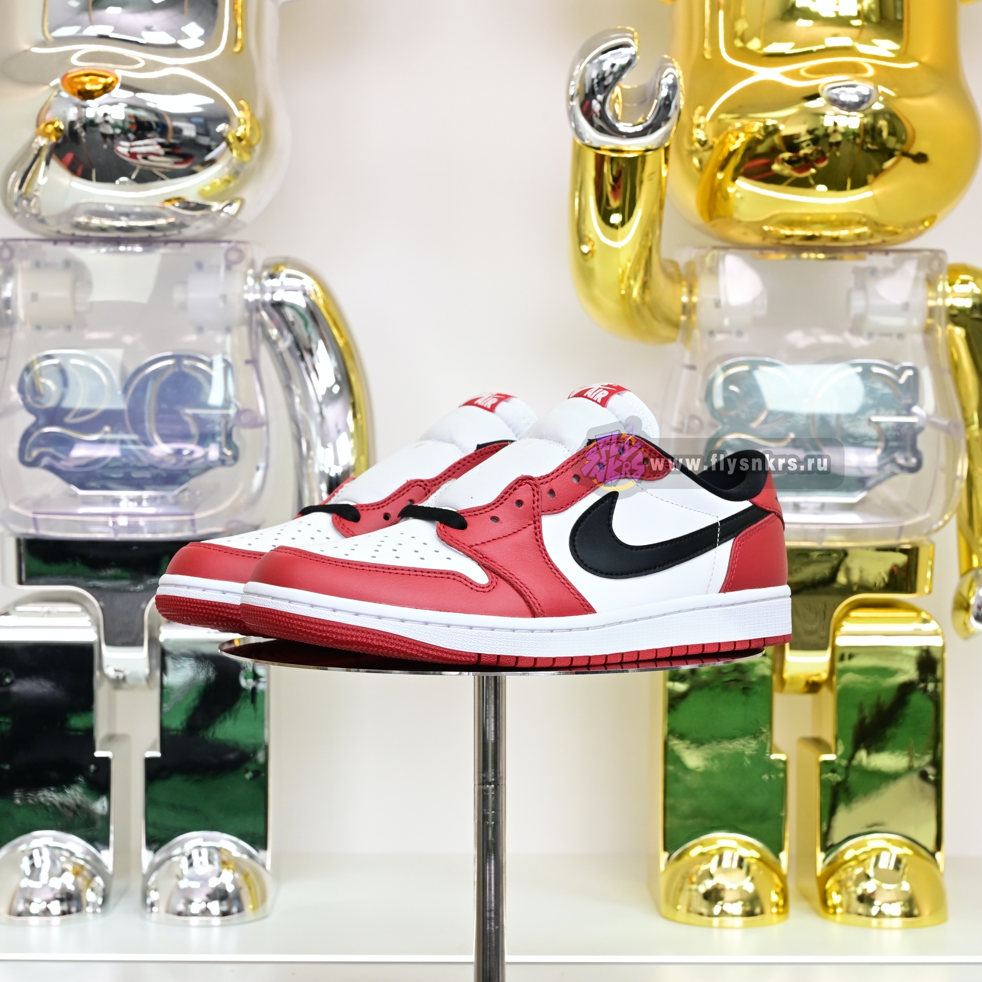 Air Jordan 1 RETRO LOW OG“Black Muslin Varsity Red” HQ6998-600