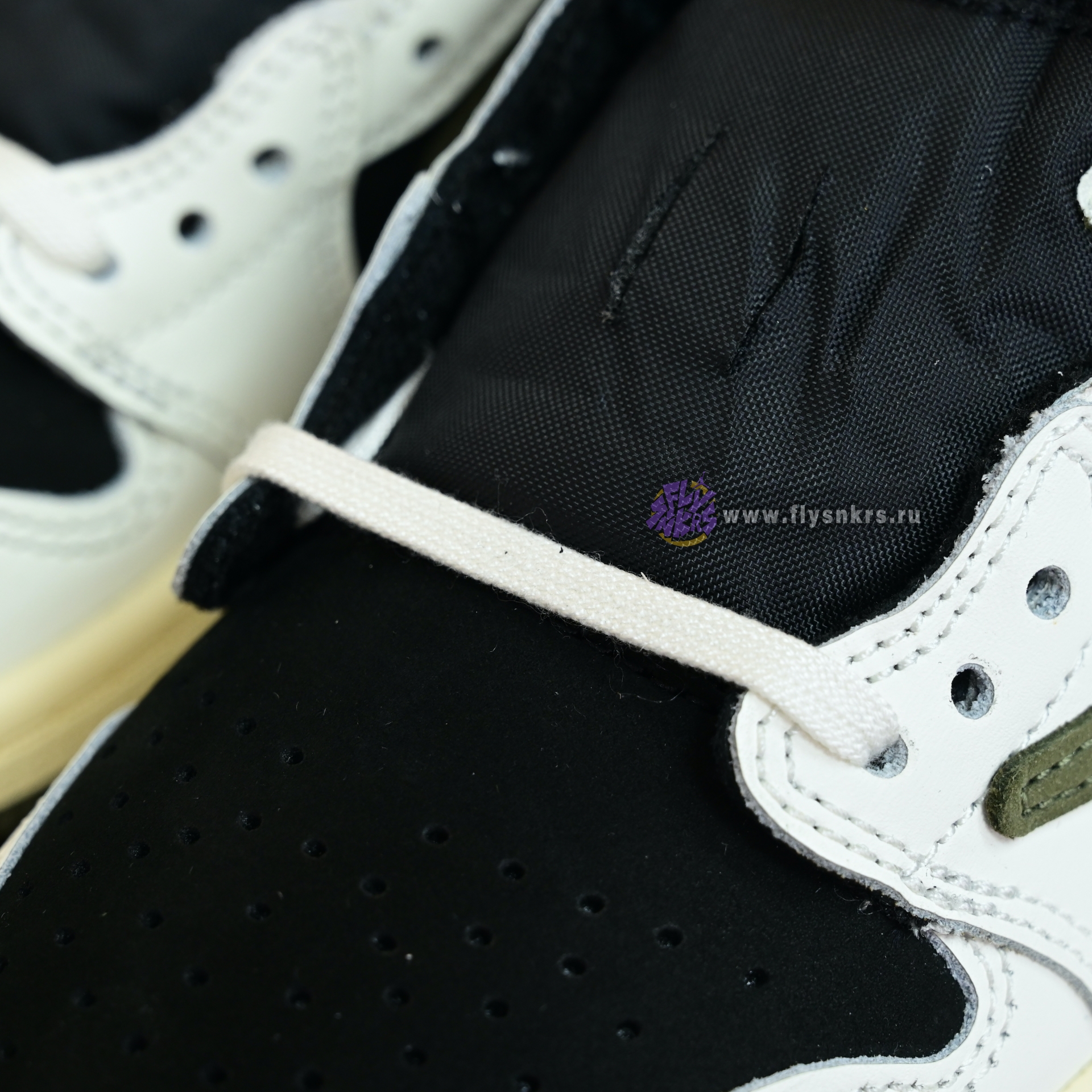 Kids Shoes Travis Scott x Air Jordan 1 Low OG 