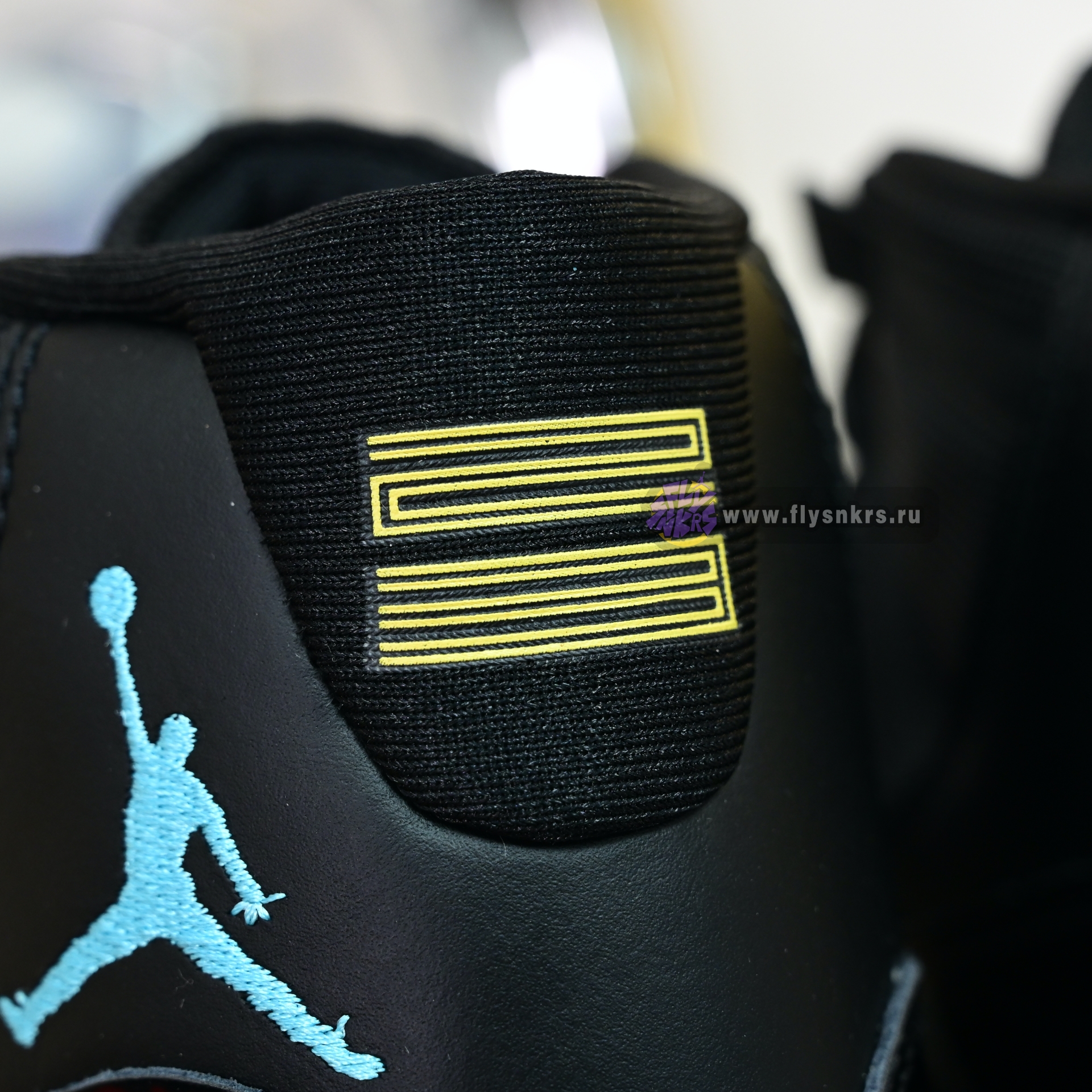 Air Jordan 11  Gamma Blue 2025  CT8012-047