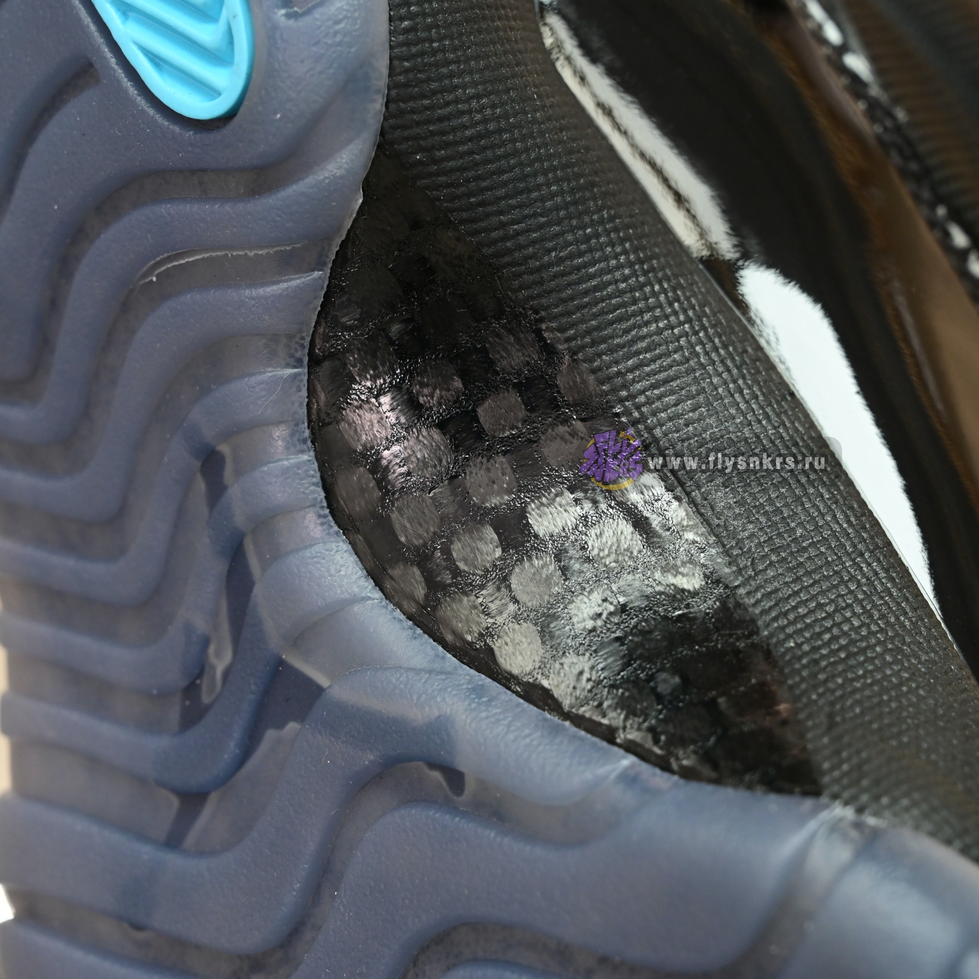 Air Jordan 11  Gamma Blue 2025  CT8012-047