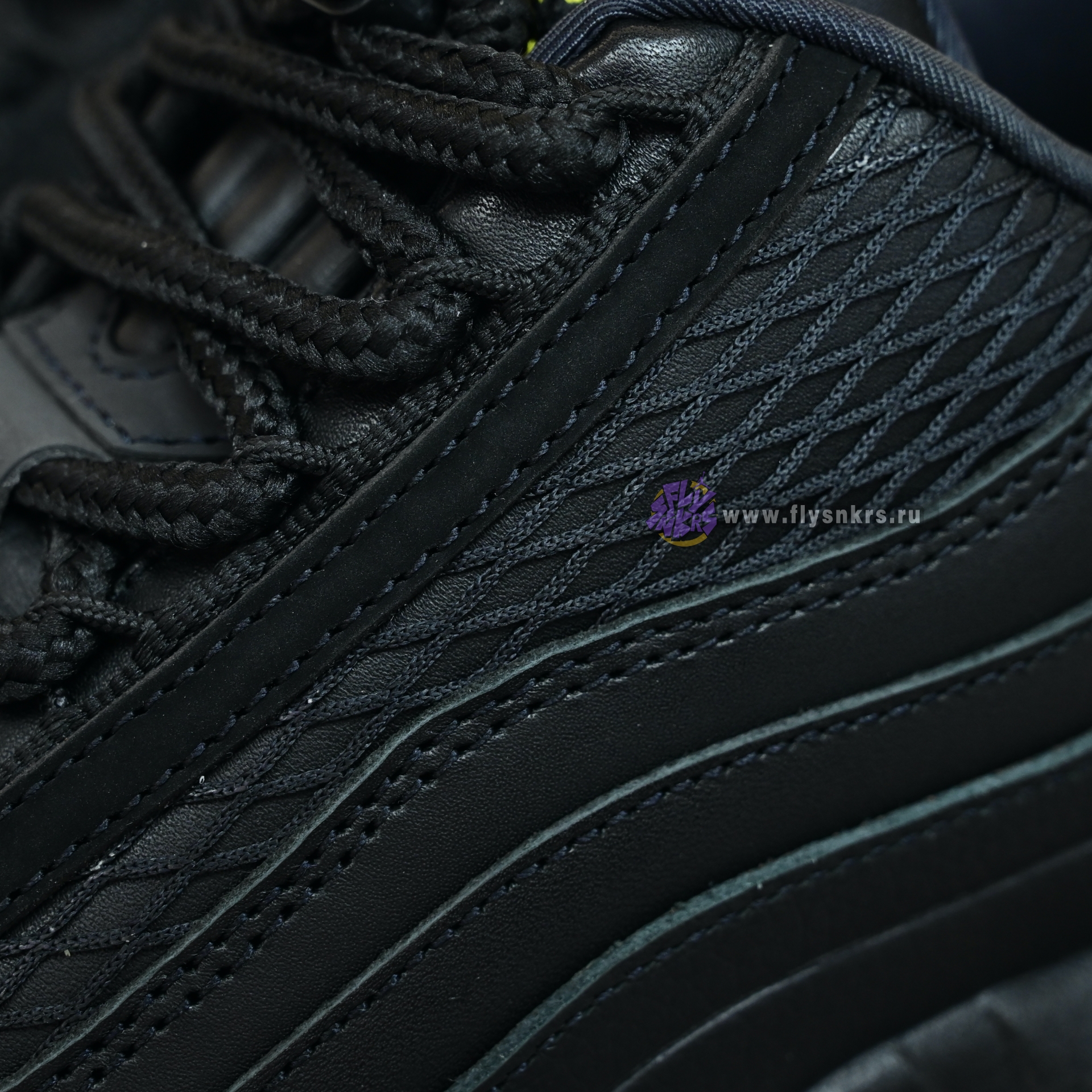 Corteiz x Nike Air Max 95 Tour Yellow  FB2709-003