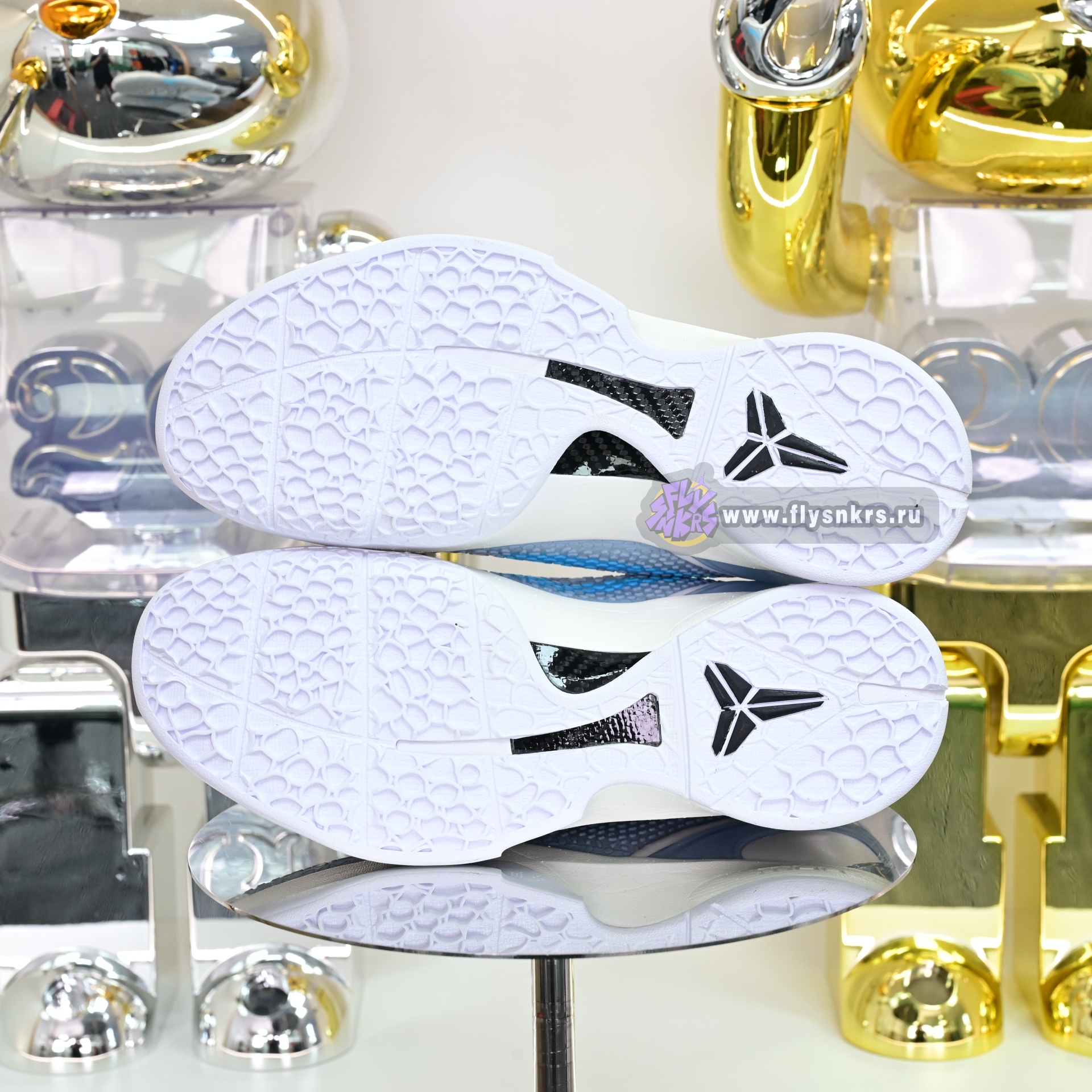 Caitin Clark Nike Kobe 6 EM IO3672-400  科比6 浅蓝 IO3672-400